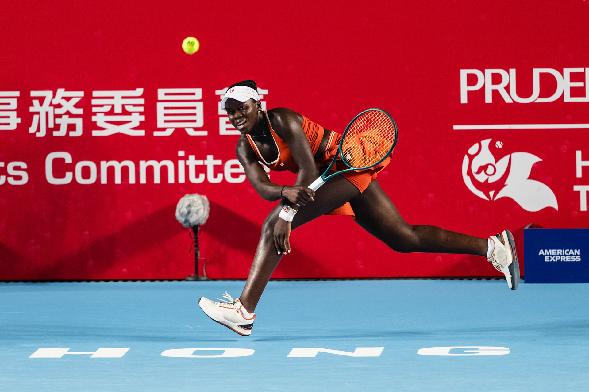 HONG KONG, China - Anna Kalinskaya of Russia play against Victoria Mboko of Canada during WTA 250 - Prudential Hong Kong Tennis Open at Victoria Park Tennis Court on October 31, 2025 in Hong Kong, China, (Photo by Jack Ng/Alamy Live News)