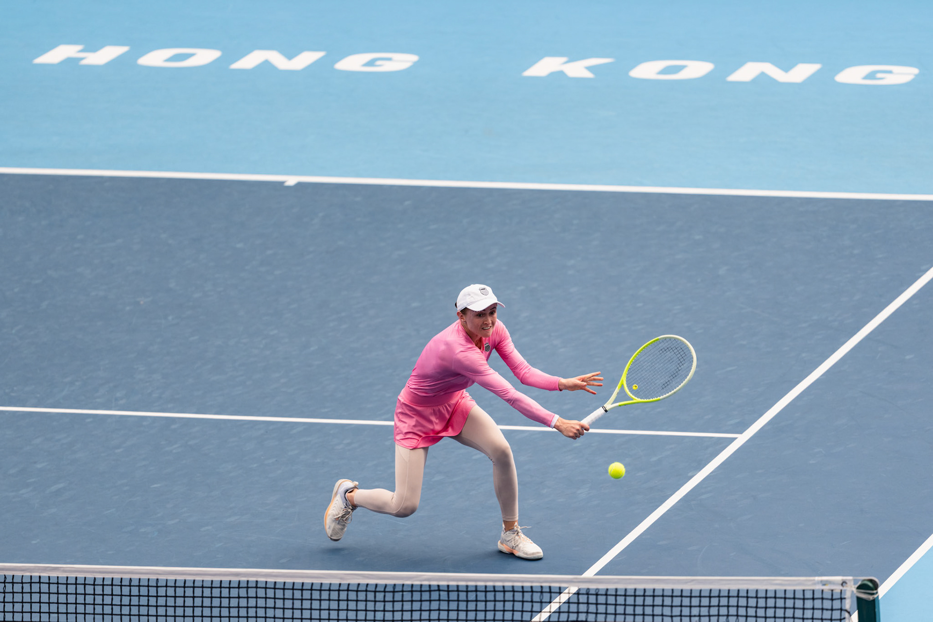 HONG KONG, China - Kamilla RAKHIMOVA and Aliaksandra SASNOVICH of Russia play against Momoko KOBORI of Japan and Peangtarn PLIPUECH of Thailand during WTA 250 - Prudential Hong Kong Tennis Open at Victoria Park Tennis Court on October 31, 2025 in Hong Kong, China, (Photo by Jack Ng/Alamy Live News)