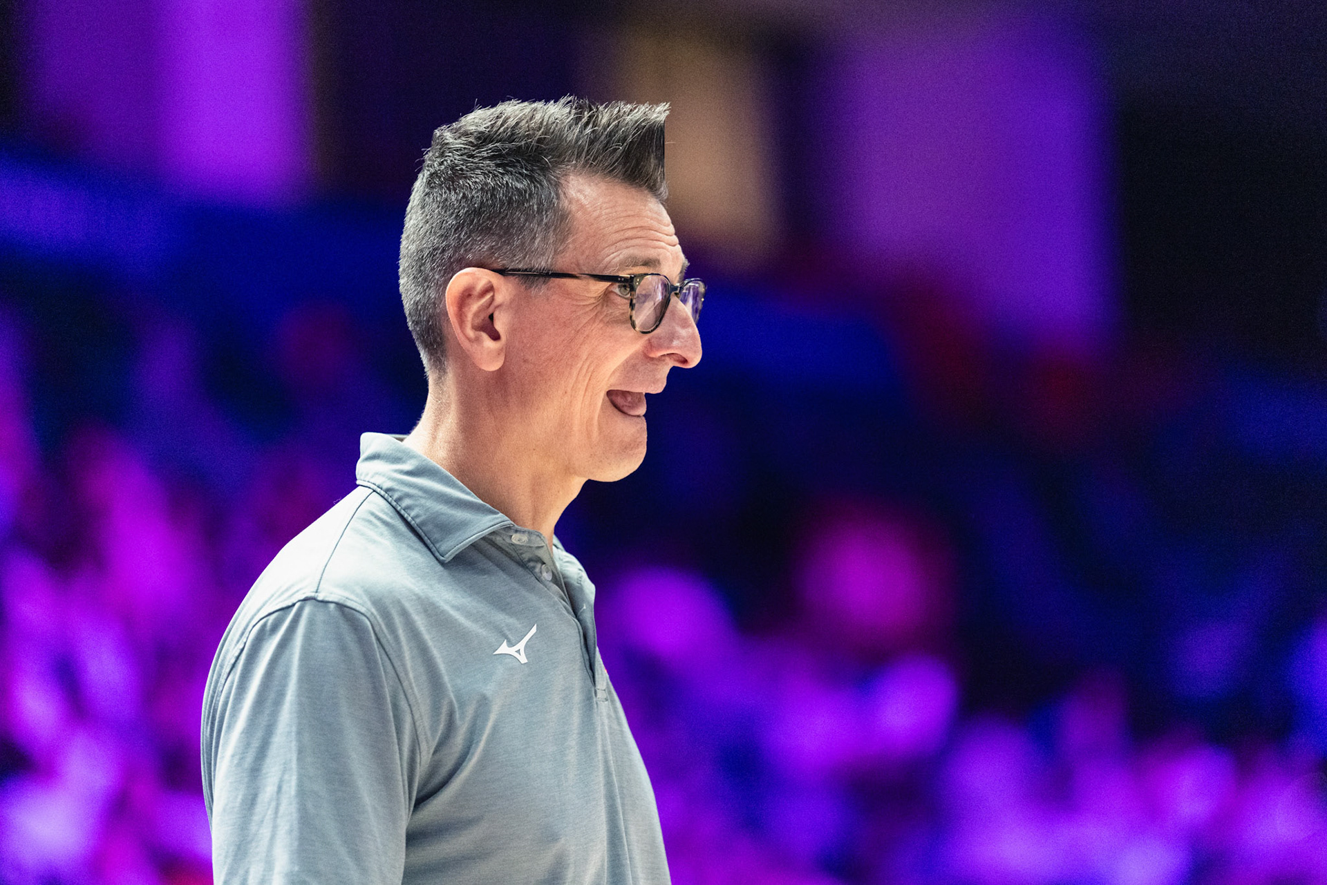 HONG KONG, China - JULY  08: Giovanni Guidetti, coach of Canada giving instruction to the team during Volleyball Nations League Hong Kong 2026 at Kai Tak Arena on July 8, 2026 in Hong Kong, China, (Photo by Jack Ng/Alamy Live News)