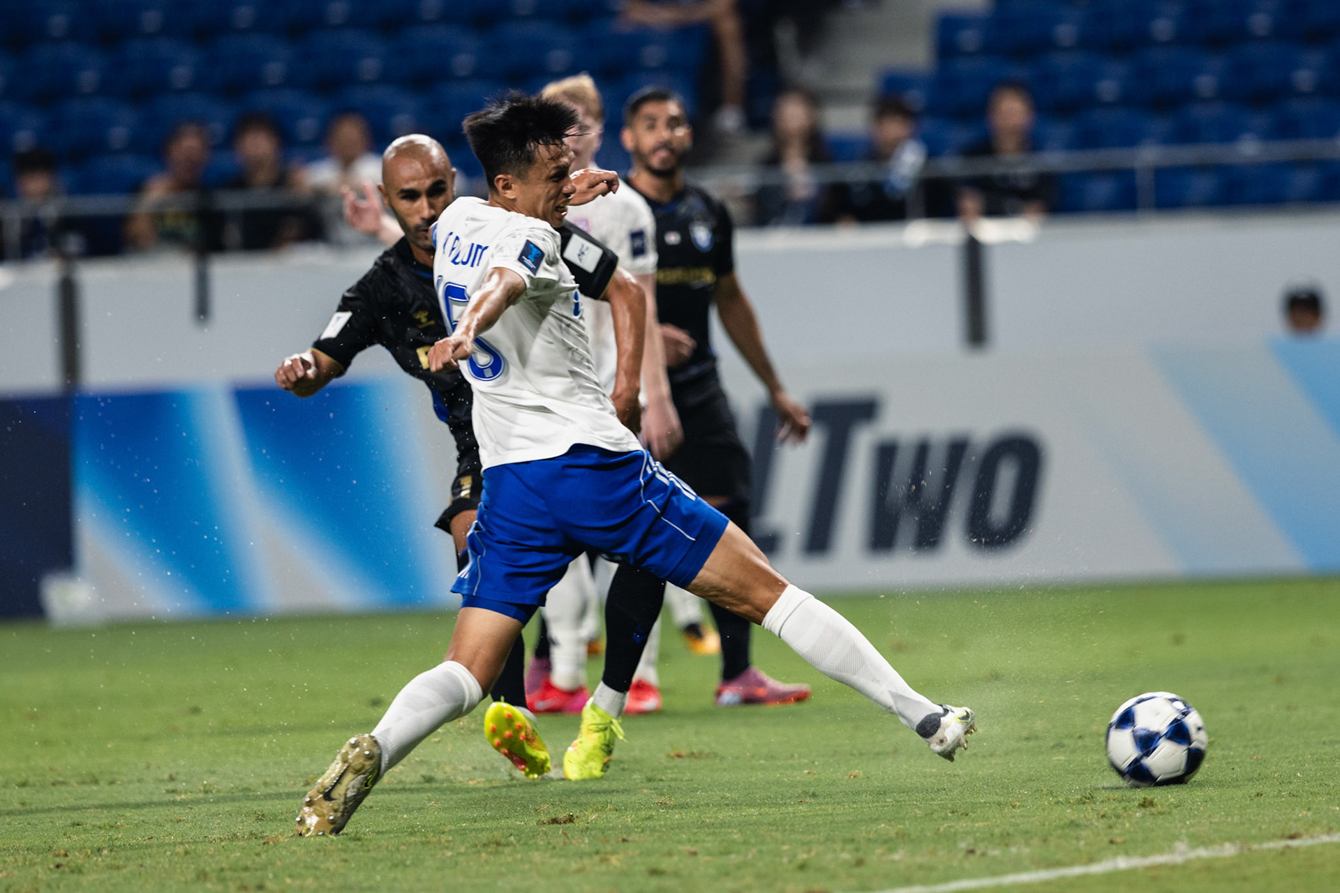 OSAKA, Japan - SEPTEMBER  17:  during AFC Champions League 2 - Gamba Osaka vs Eastern FC at Suita City Football Stadium on September 17, 2025 in Osaka, Japan, (Photo by Jack Ng/Jack.8th)