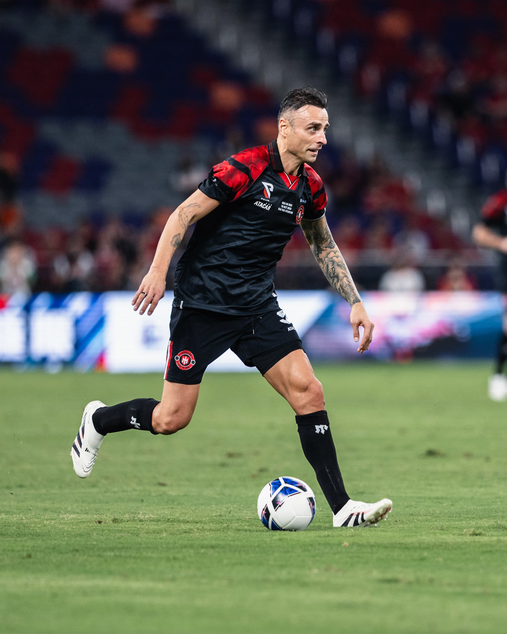 Kai Tak Stadium, HONG KONG, China - OCTOBER 18:  during Red on Red 2025 at Kai Tak Stadium on October 18, 2025 in Hong Kong, China, (Photo by Jack Ng/Jack Ng/Alamy Live News)