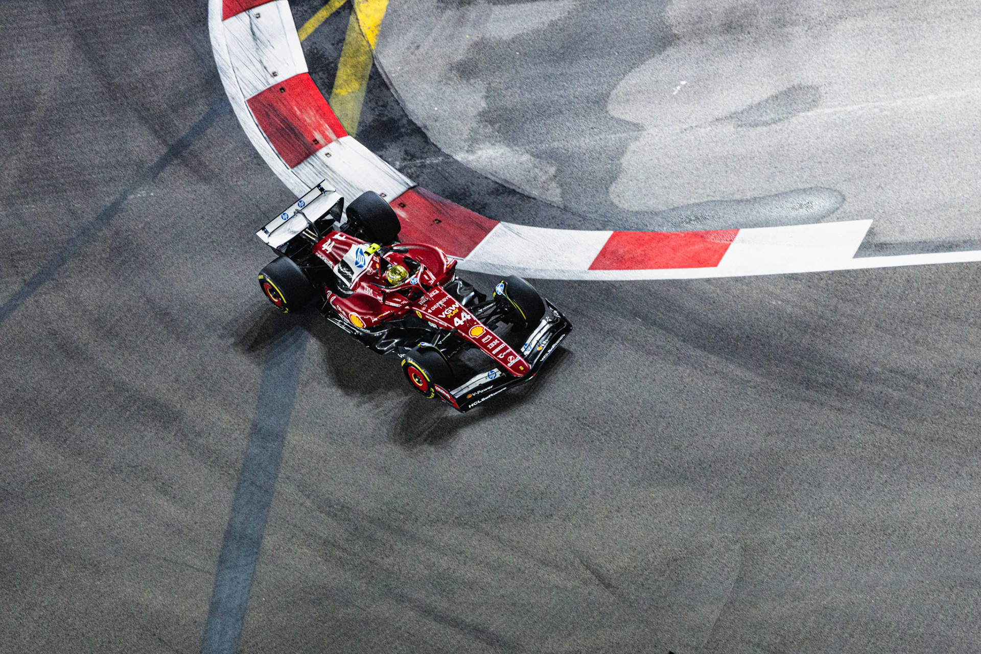 SINGAPORE, Singapore - OCTOBER  05:  during F1 Grand Prix of Singapore at Marina Bay Street Circuit on October 5, 2025 in Singapore, Singapore, (Photo by Jack Ng/Alamy Live News)