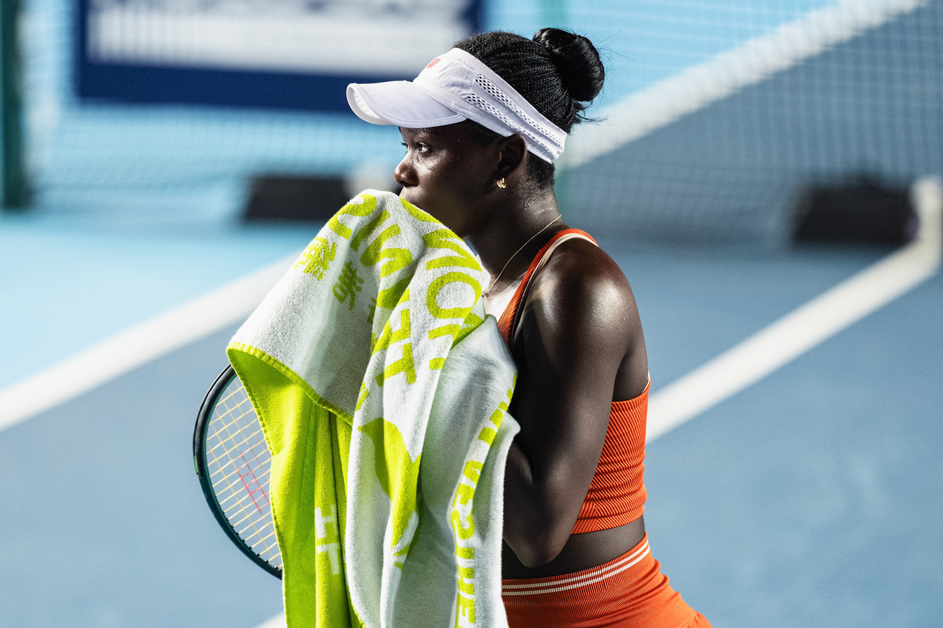 HONG KONG, China - Anna Kalinskaya of Russia play against Victoria Mboko of Canada during WTA 250 - Prudential Hong Kong Tennis Open at Victoria Park Tennis Court on October 31, 2025 in Hong Kong, China, (Photo by Jack Ng/Alamy Live News)