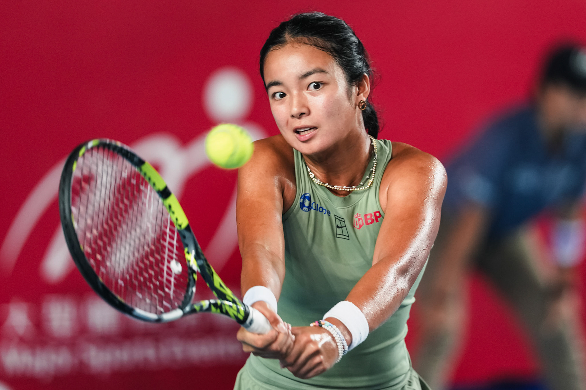 HONG KONG, China - Alexandra Eala of the Philippines vs Victoria Mboko of Canada in action during WTA 250 - Prudential Hong Kong Tennis Open at Victoria Park Tennis Court on October 30, 2025 in Hong Kong, China, (Photo by Jack Ng/Alamy Live News)