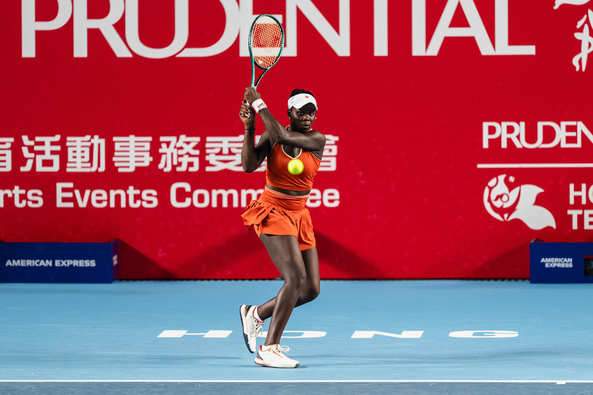 HONG KONG, China - Anna Kalinskaya of Russia play against Victoria Mboko of Canada during WTA 250 - Prudential Hong Kong Tennis Open at Victoria Park Tennis Court on October 31, 2025 in Hong Kong, China, (Photo by Jack Ng/Alamy Live News)