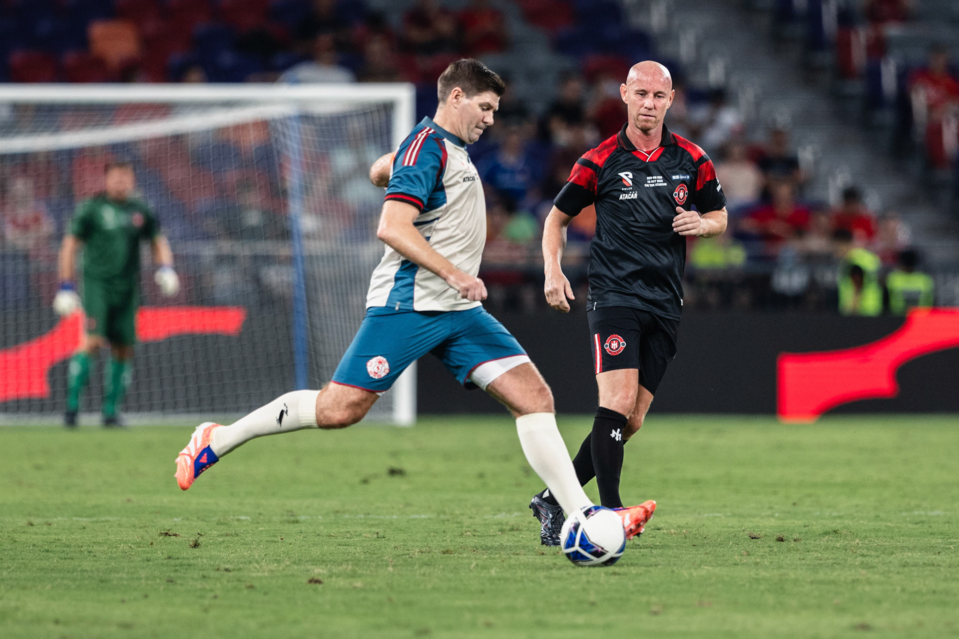 Kai Tak Stadium, HONG KONG, China - OCTOBER 18:  during Red on Red 2025 at Kai Tak Stadium on October 18, 2025 in Hong Kong, China, (Photo by Jack Ng/Jack Ng/Alamy Live News)