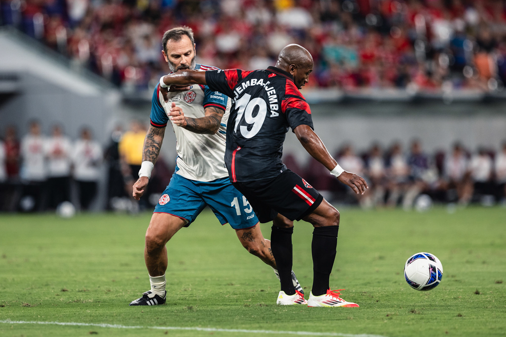 Kai Tak Stadium, HONG KONG, China - OCTOBER 18:  during Red on Red 2025 at Kai Tak Stadium on October 18, 2025 in Hong Kong, China, (Photo by Jack Ng/Jack Ng/Alamy Live News)