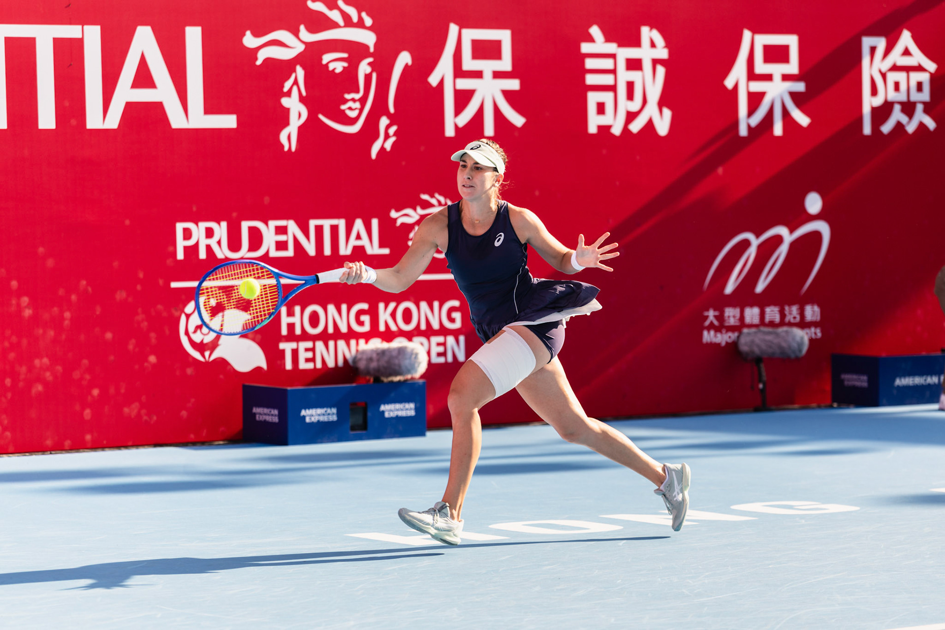 HONG KONG, China - Belinda Bencic of Switzerland in action during WTA 250 - Prudential Hong Kong Tennis Open at Victoria Park Tennis Court on October 30, 2025 in Hong Kong, China, (Photo by Jack Ng/Alamy Live News)