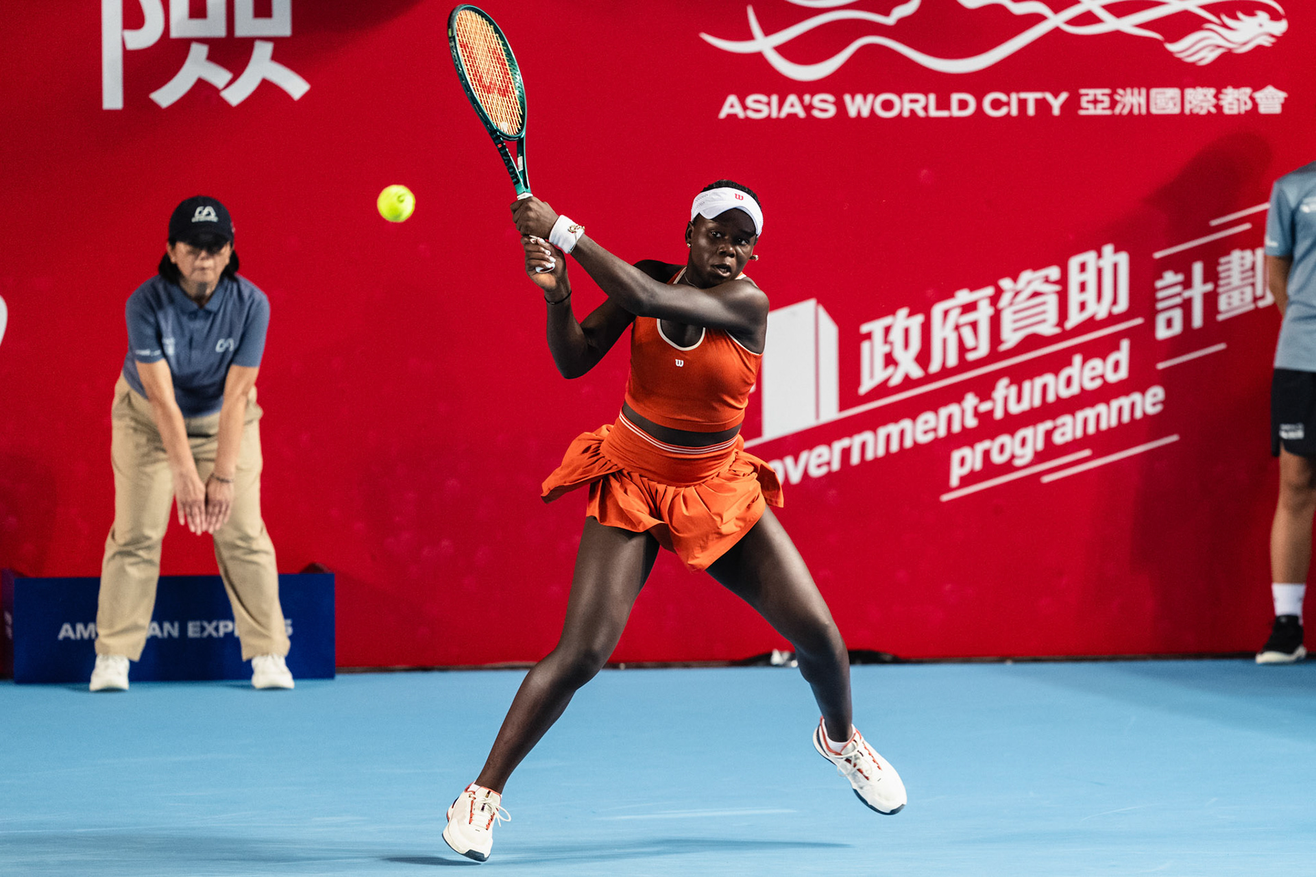 HONG KONG, China - Anna Kalinskaya of Russia play against Victoria Mboko of Canada during WTA 250 - Prudential Hong Kong Tennis Open at Victoria Park Tennis Court on October 31, 2025 in Hong Kong, China, (Photo by Jack Ng/Alamy Live News)