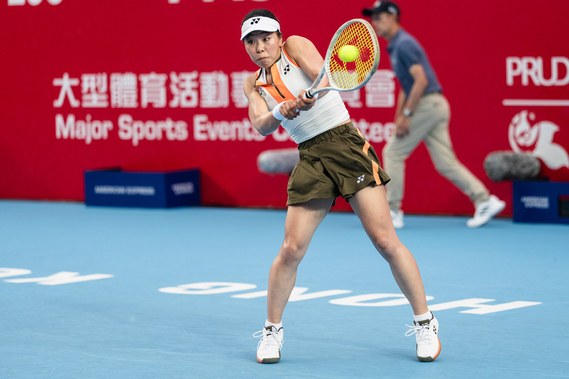 HONG KONG, China - Himeno Sakatsume of Japan play against Maya Joint during WTA 250 - Prudential Hong Kong Tennis Open at Victoria Park Tennis Court on October 31, 2025 in Hong Kong, China, (Photo by Jack Ng/Alamy Live News)