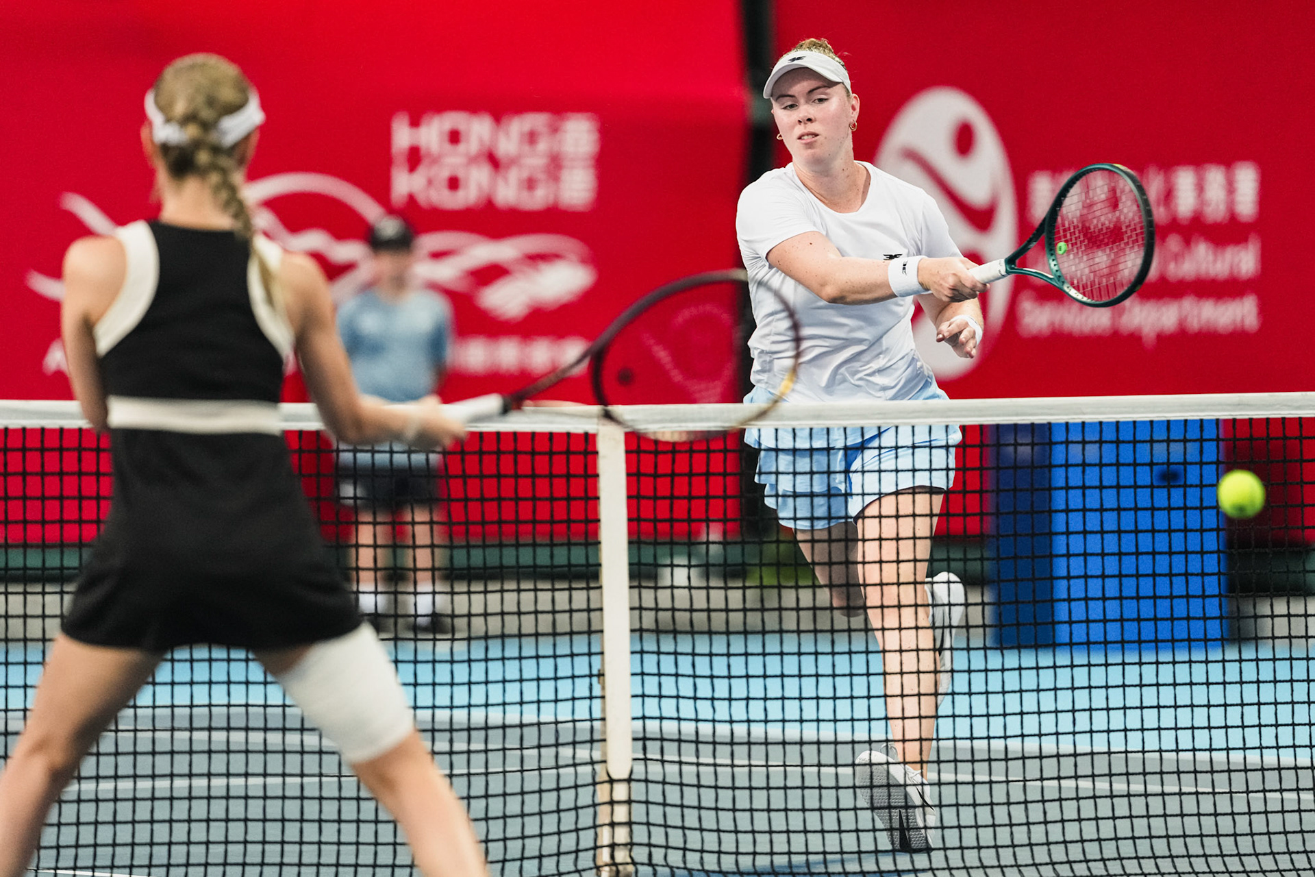 HONG KONG, China - T. Gibson and M. Inglis vs M. Kobori and P. Plipuech during WTA 250 - Prudential Hong Kong Tennis Open at Victoria Park Tennis Court on October 30, 2025 in Hong Kong, China, (Photo by Jack Ng/Alamy Live News)
