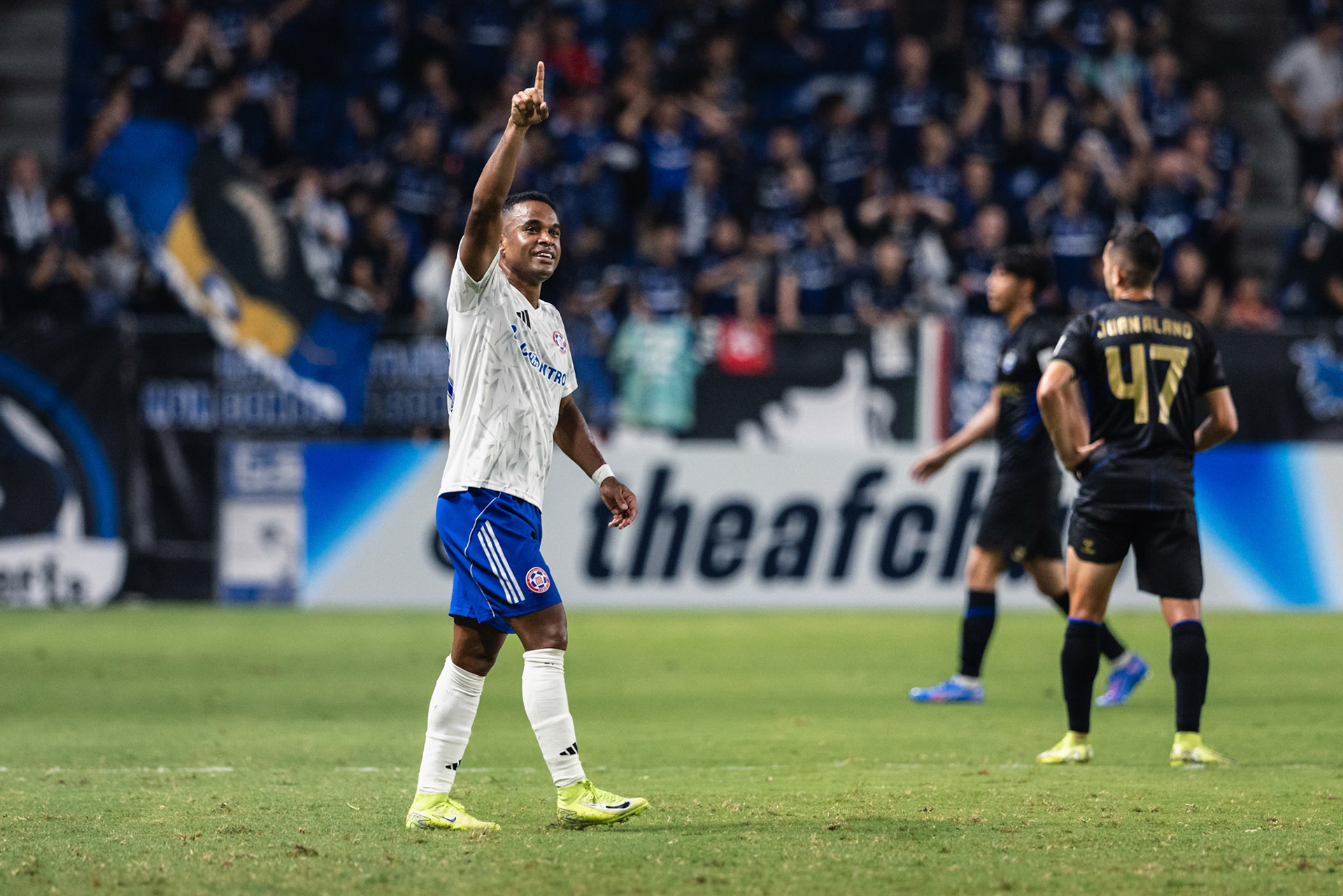 OSAKA, Japan - SEPTEMBER  17:  during AFC Champions League 2 - Gamba Osaka vs Eastern FC at Suita City Football Stadium on September 17, 2025 in Osaka, Japan, (Photo by Jack Ng/Jack.8th)