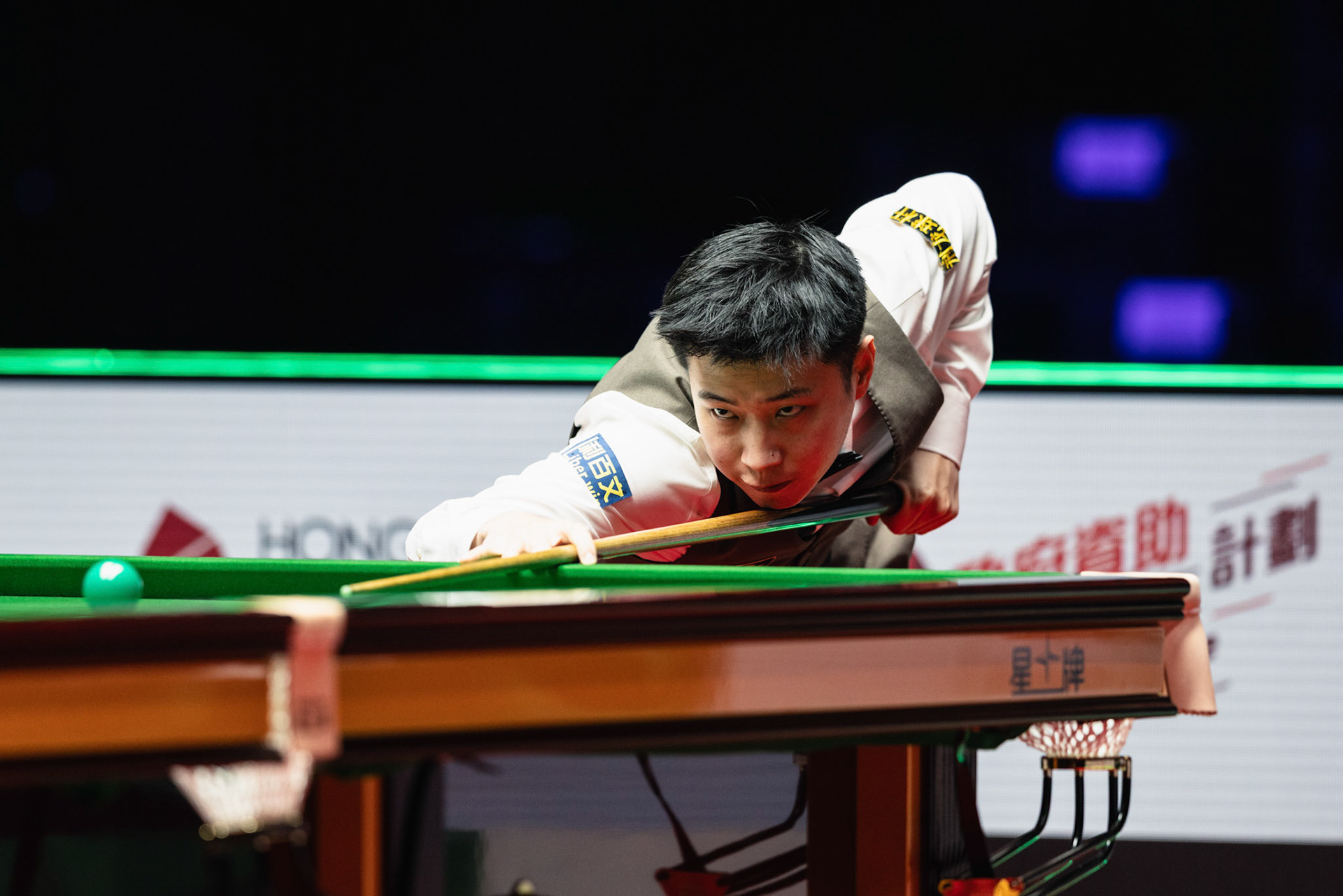 HONG KONG, China - FEBRUARY 05: Zhao Xintong of China plays a shot during WST World Grand Prix 2026 against Mark Selby of England at Kai Tak Arena on February 5, 2026 in Hong Kong, China, (Photo by Jack Ng/Alamy Live News)