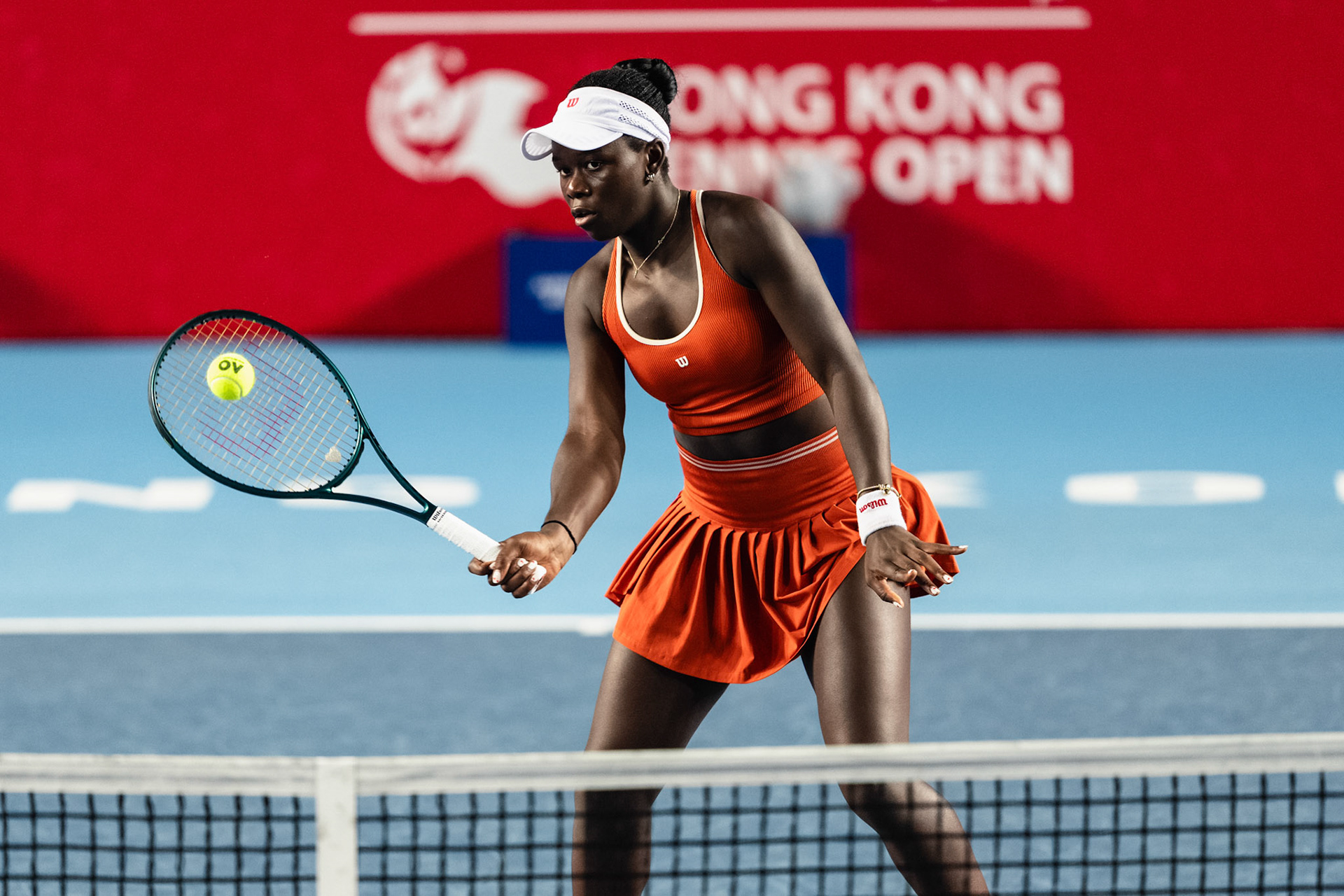 HONG KONG, China - Anna Kalinskaya of Russia play against Victoria Mboko of Canada during WTA 250 - Prudential Hong Kong Tennis Open at Victoria Park Tennis Court on October 31, 2025 in Hong Kong, China, (Photo by Jack Ng/Alamy Live News)