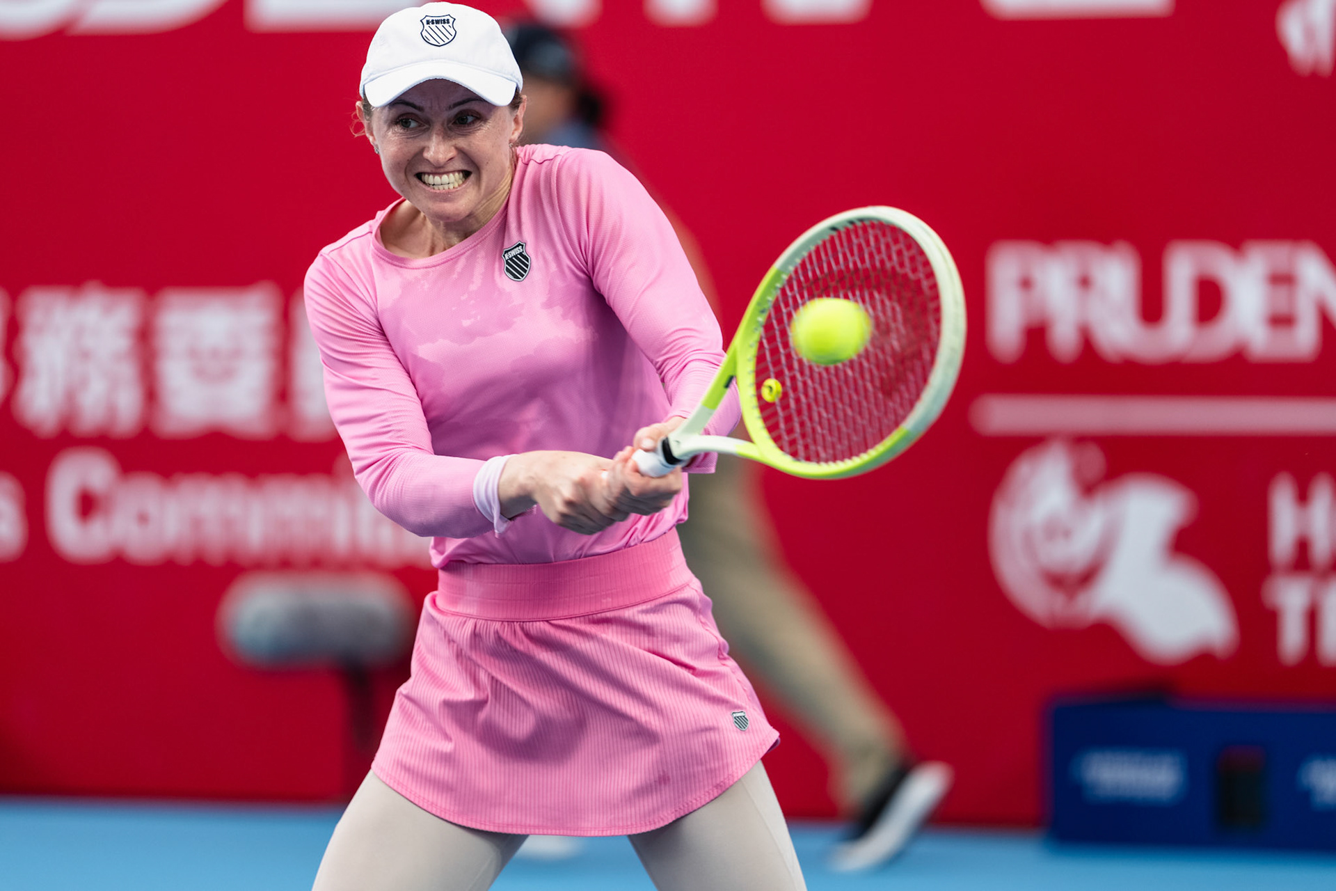 HONG KONG, China - Kamilla RAKHIMOVA and Aliaksandra SASNOVICH of Russia play against Momoko KOBORI of Japan and Peangtarn PLIPUECH of Thailand during WTA 250 - Prudential Hong Kong Tennis Open at Victoria Park Tennis Court on October 31, 2025 in Hong Kong, China, (Photo by Jack Ng/Alamy Live News)