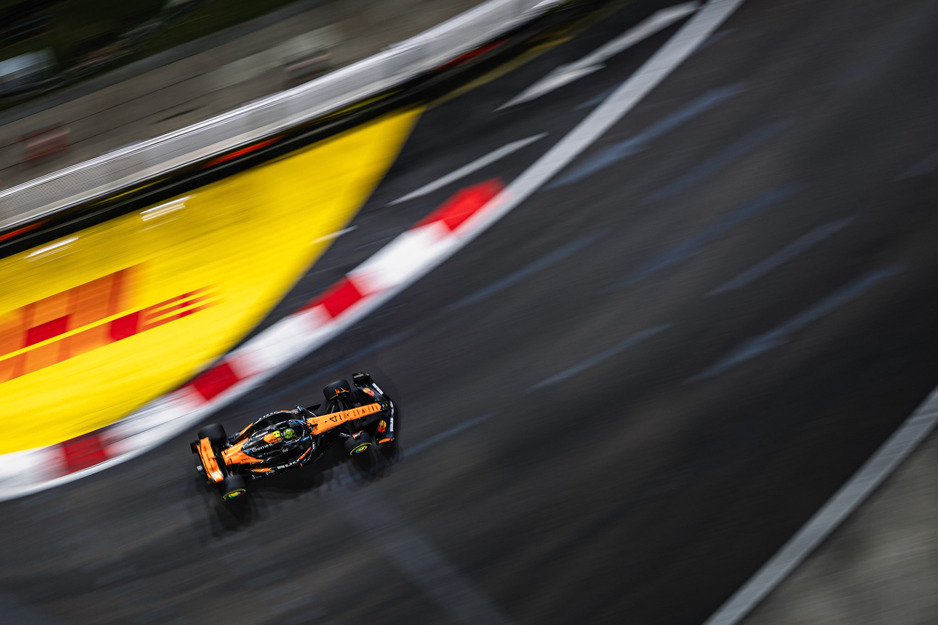 SINGAPORE, Singapore - OCTOBER  05:  during F1 Grand Prix of Singapore at Marina Bay Street Circuit on October 5, 2025 in Singapore, Singapore, (Photo by Jack Ng/Alamy Live News)