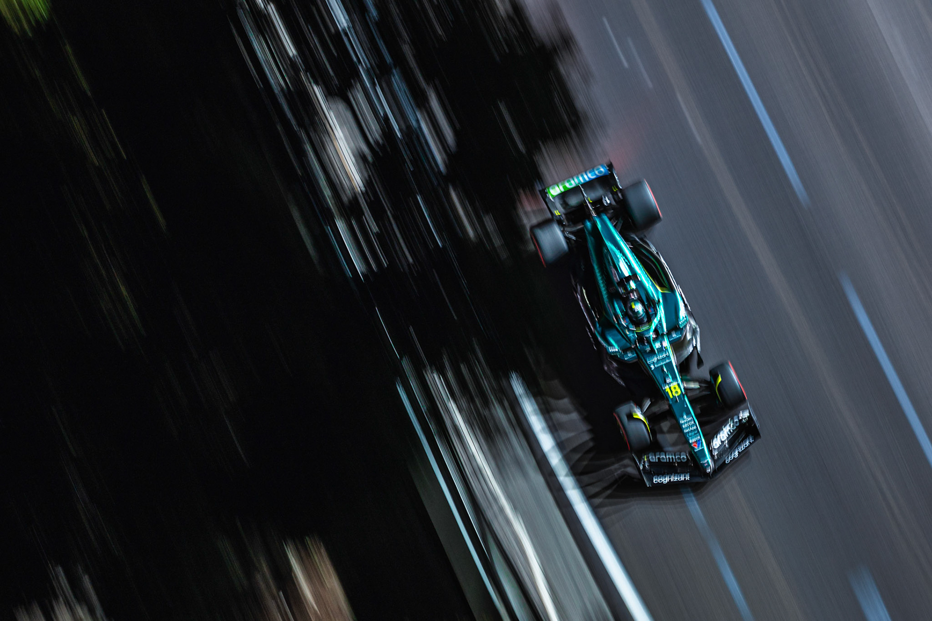 SINGAPORE, Singapore - OCTOBER  05:  during F1 Grand Prix of Singapore at Marina Bay Street Circuit on October 5, 2025 in Singapore, Singapore, (Photo by Jack Ng/Alamy Live News)