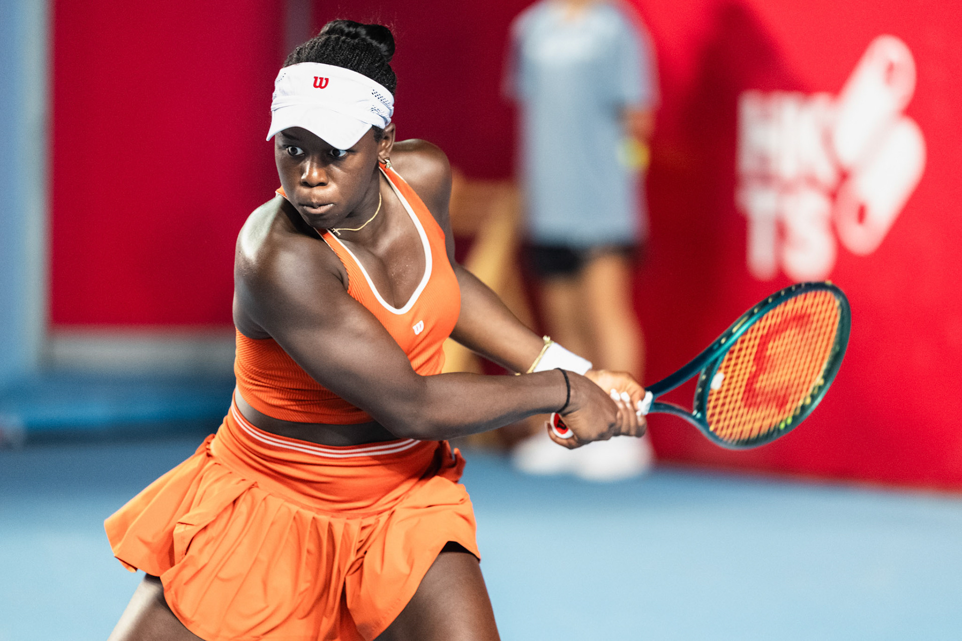 HONG KONG, China - Anna Kalinskaya of Russia play against Victoria Mboko of Canada during WTA 250 - Prudential Hong Kong Tennis Open at Victoria Park Tennis Court on October 31, 2025 in Hong Kong, China, (Photo by Jack Ng/Alamy Live News)