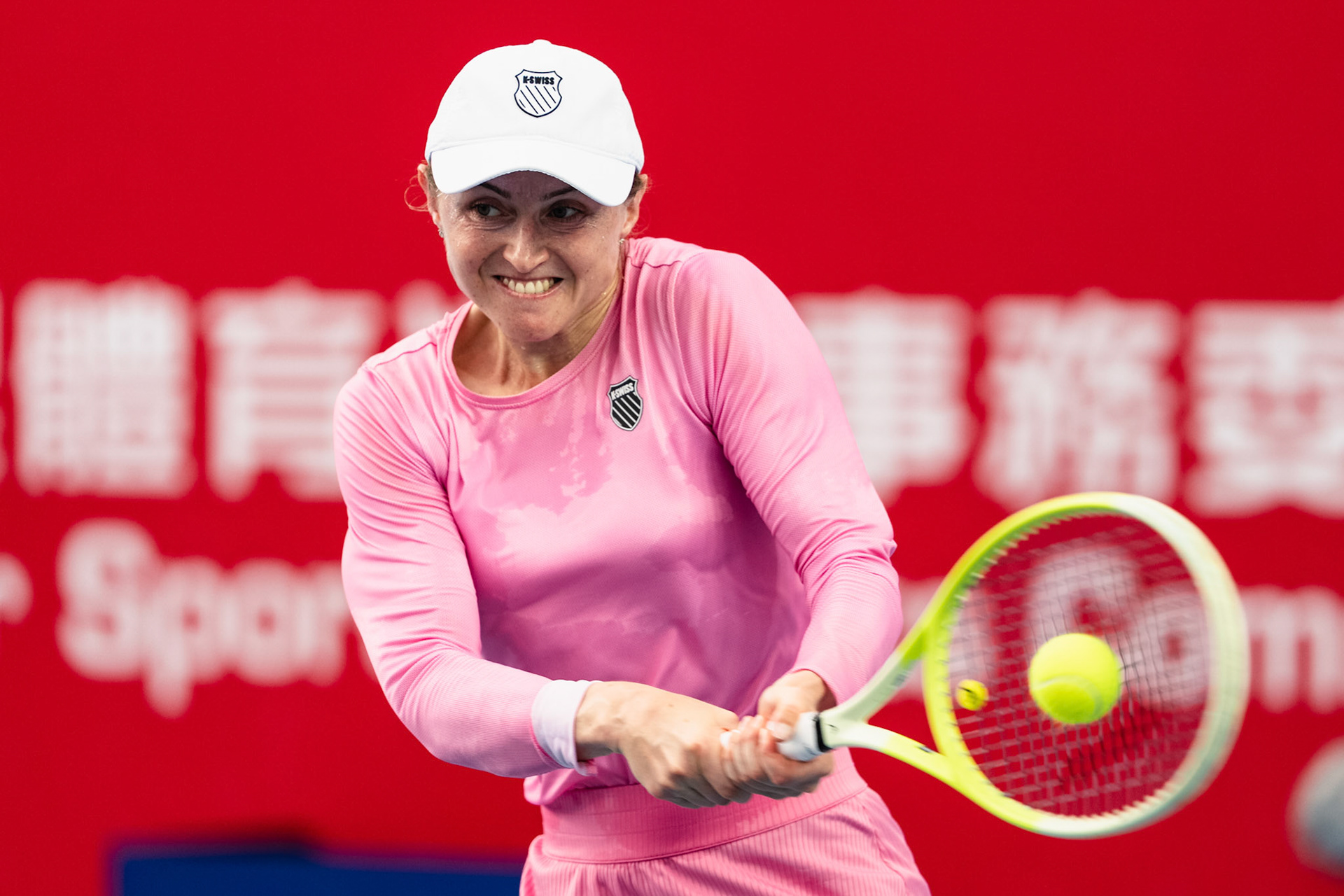 HONG KONG, China - Kamilla RAKHIMOVA and Aliaksandra SASNOVICH of Russia play against Momoko KOBORI of Japan and Peangtarn PLIPUECH of Thailand during WTA 250 - Prudential Hong Kong Tennis Open at Victoria Park Tennis Court on October 31, 2025 in Hong Kong, China, (Photo by Jack Ng/Alamy Live News)