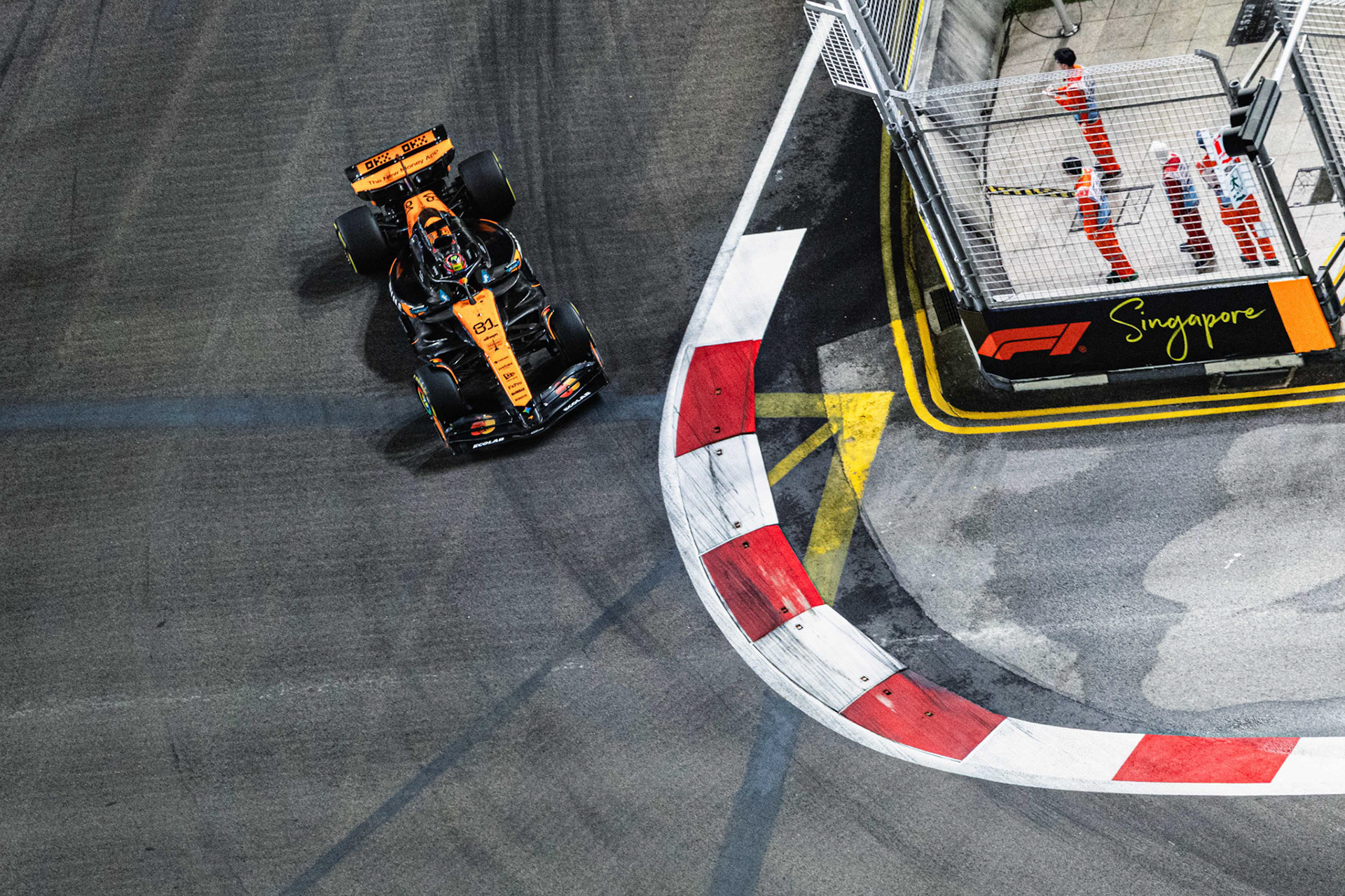 SINGAPORE, Singapore - OCTOBER  05:  during F1 Grand Prix of Singapore at Marina Bay Street Circuit on October 5, 2025 in Singapore, Singapore, (Photo by Jack Ng/Alamy Live News)