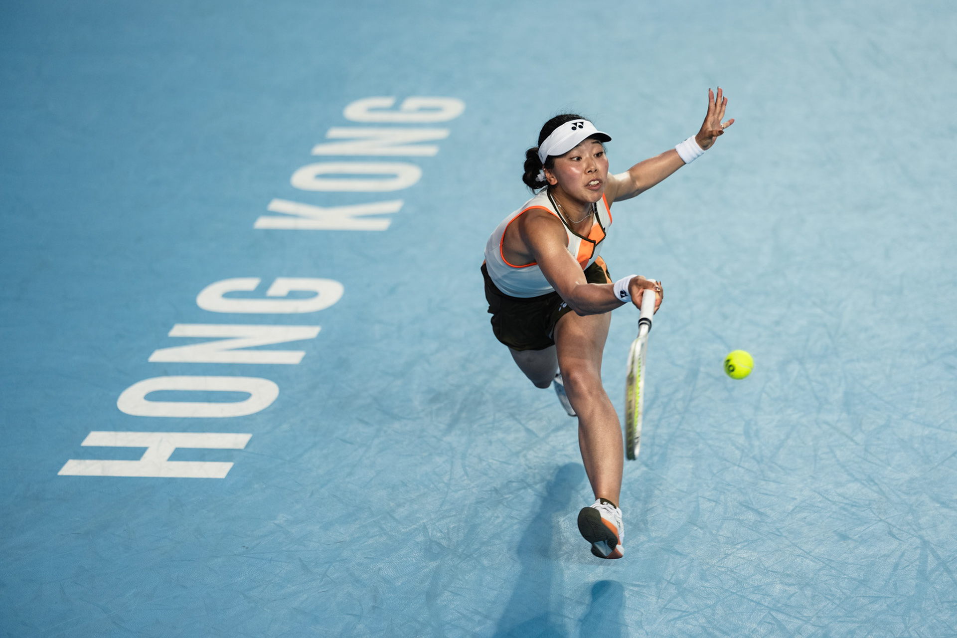 HONG KONG, China - Himeno Sakatsume of Japan play against Maya Joint during WTA 250 - Prudential Hong Kong Tennis Open at Victoria Park Tennis Court on October 31, 2025 in Hong Kong, China, (Photo by Jack Ng/Alamy Live News)