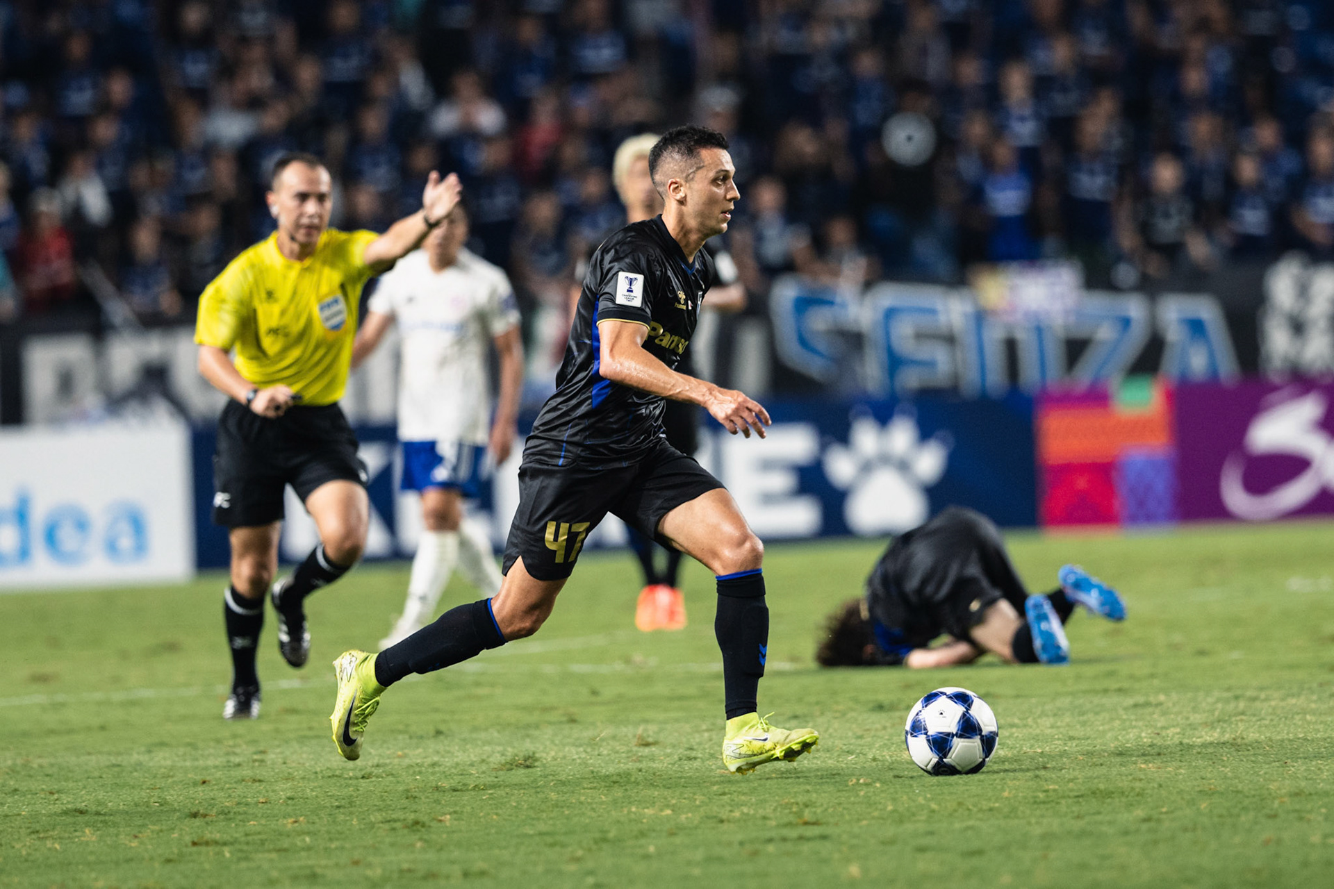 OSAKA, Japan - SEPTEMBER  17:  during AFC Champions League 2 - Gamba Osaka vs Eastern FC at Suita City Football Stadium on September 17, 2025 in Osaka, Japan, (Photo by Jack Ng/Jack.8th)