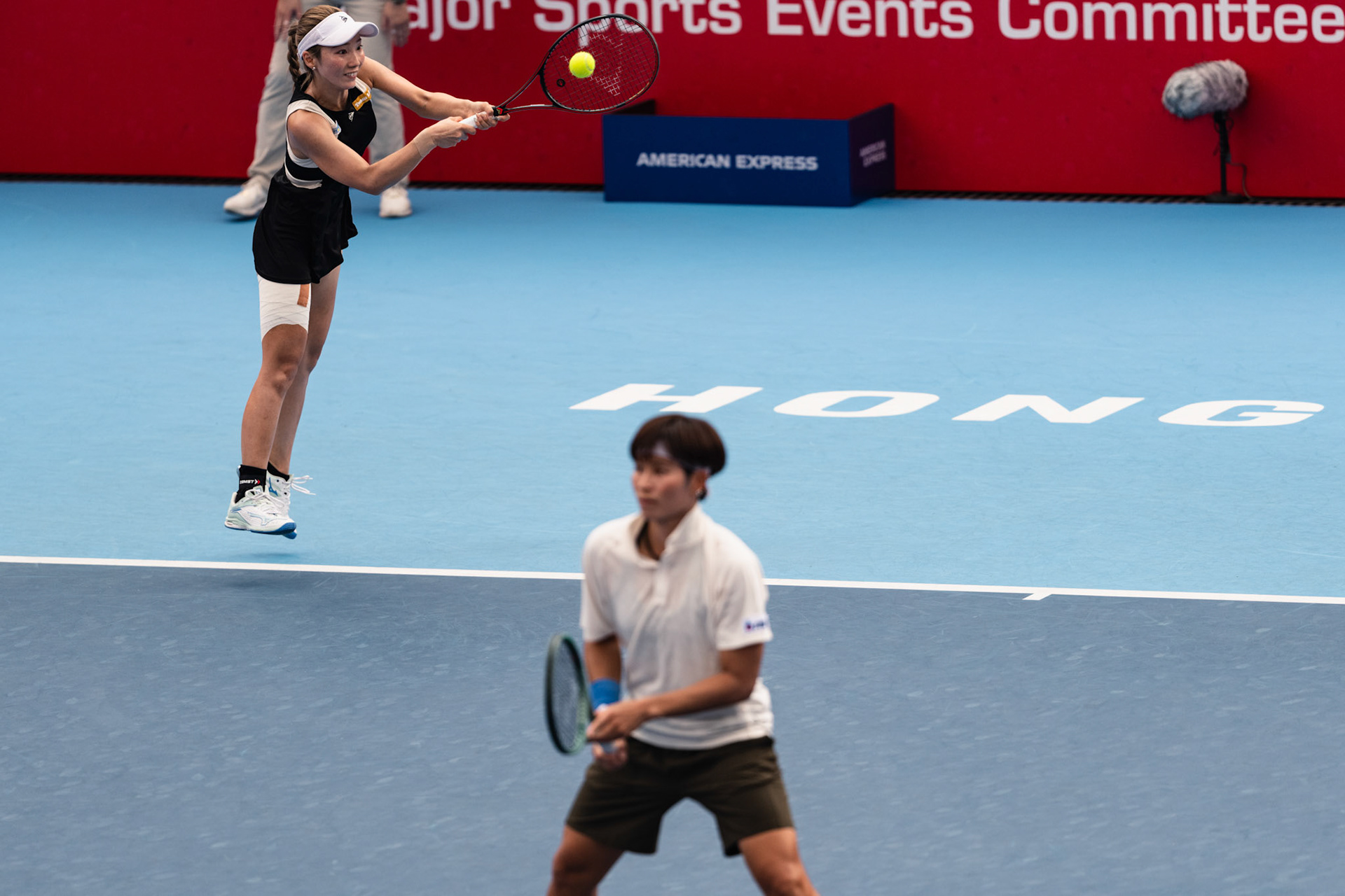 HONG KONG, China - Kamilla RAKHIMOVA and Aliaksandra SASNOVICH of Russia play against Momoko KOBORI of Japan and Peangtarn PLIPUECH of Thailand during WTA 250 - Prudential Hong Kong Tennis Open at Victoria Park Tennis Court on October 31, 2025 in Hong Kong, China, (Photo by Jack Ng/Alamy Live News)