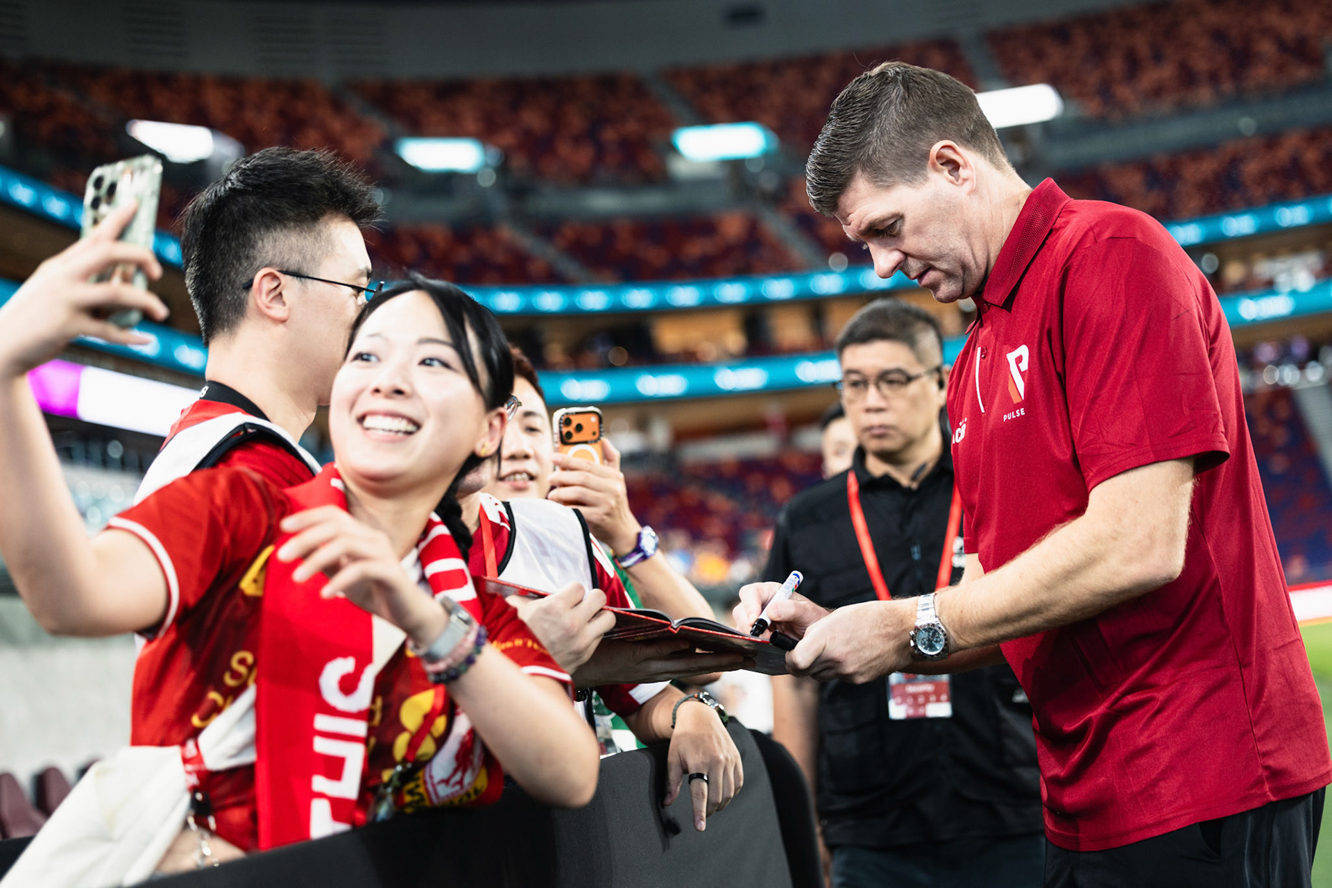 Kai Tak Stadium, HONG KONG, China - OCTOBER 18:  during Red on Red 2025 at Kai Tak Stadium on October 18, 2025 in Hong Kong, China, (Photo by Jack Ng/Jack Ng/Alamy Live News)