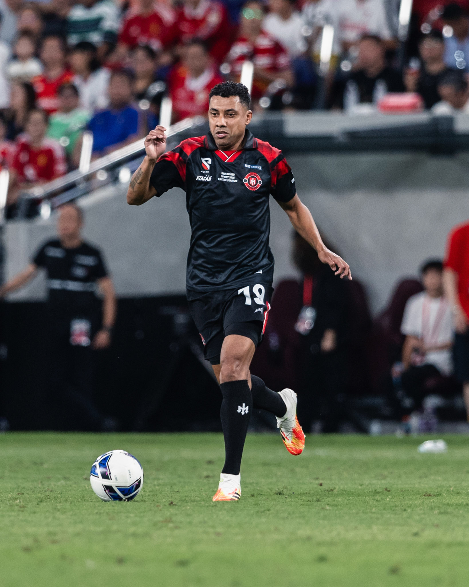 Kai Tak Stadium, HONG KONG, China - OCTOBER 18:  during Red on Red 2025 at Kai Tak Stadium on October 18, 2025 in Hong Kong, China, (Photo by Jack Ng/Jack Ng/Alamy Live News)