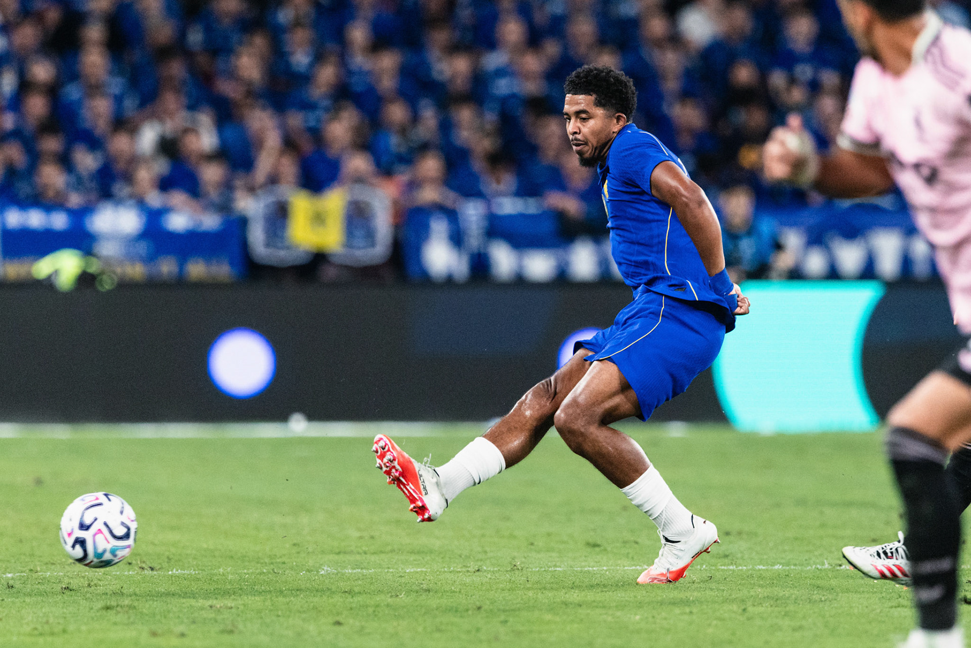 HONG KONG, China - AUGUST 05: Wesley Fofana (No. 29) of Chelsea in action during Hong Kong Football Festival (HKFF) 2026 - Chelsea vs Juventus at Kai Tak Stadium on August 5, 2026 in Hong Kong, China, (Photo by Jack Ng/Alamy Live News)