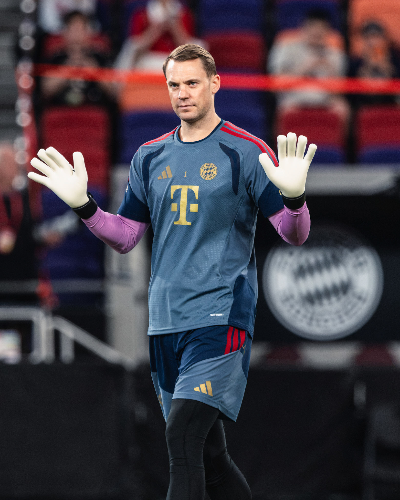 HONG KONG, China - AUGUST  06: Manuel Neuer (No. 1) of Bayern Munich in action during 2026 Audi Football Summit - Bayern Munich Open Training at Kai Tak Stadium on August 6, 2026 in Hong Kong, China, (Photo by Jack Ng/Alamy Live News)