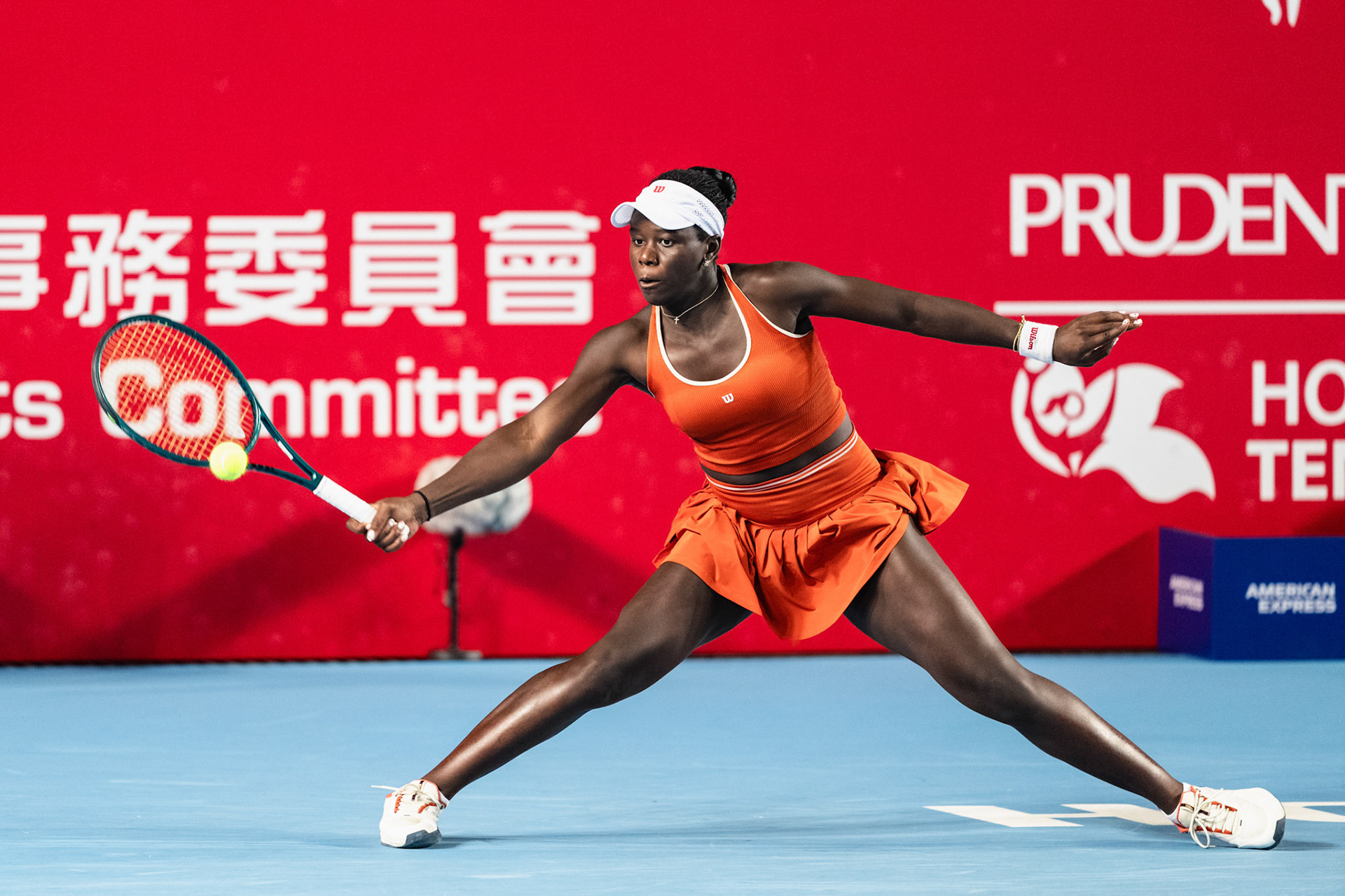 HONG KONG, China - Anna Kalinskaya of Russia play against Victoria Mboko of Canada during WTA 250 - Prudential Hong Kong Tennis Open at Victoria Park Tennis Court on October 31, 2025 in Hong Kong, China, (Photo by Jack Ng/Alamy Live News)