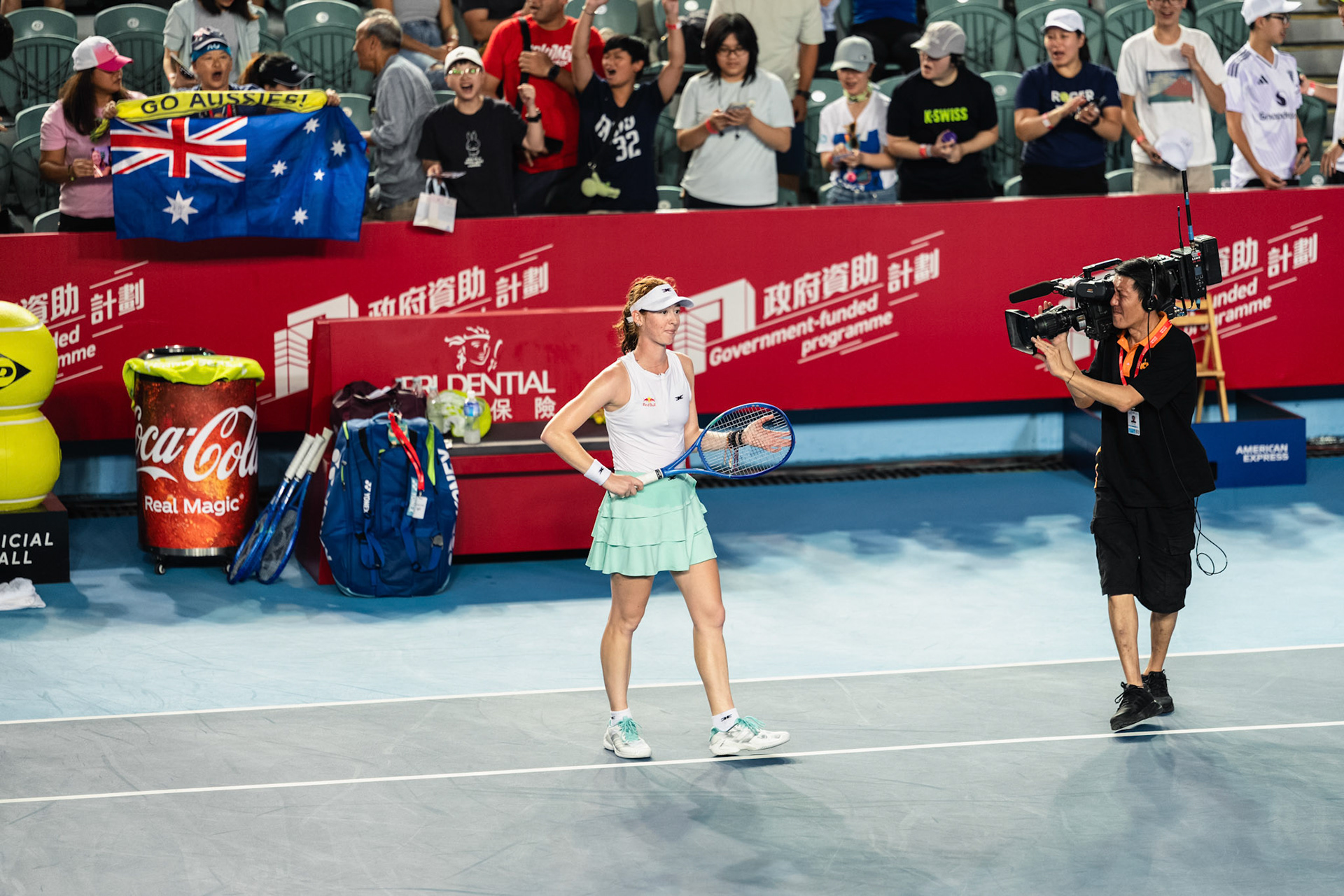 HONG KONG, China - Himeno Sakatsume of Japan play against Maya Joint during WTA 250 - Prudential Hong Kong Tennis Open at Victoria Park Tennis Court on October 31, 2025 in Hong Kong, China, (Photo by Jack Ng/Alamy Live News)