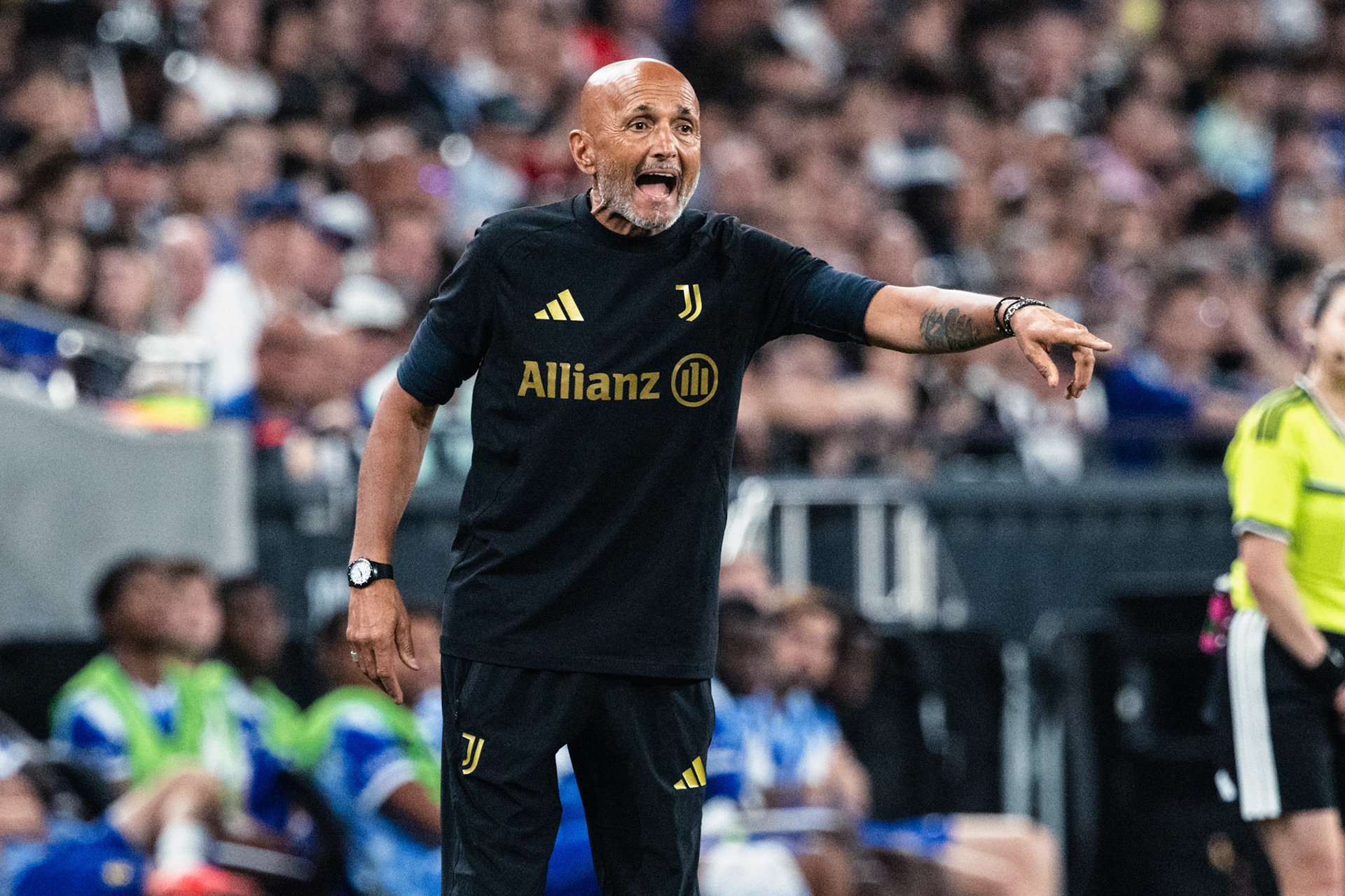HONG KONG, China - AUGUST 05: Luciano Spalletti, head coach of Juventus in action during Hong Kong Football Festival (HKFF) 2026 - Chelsea vs Juventus at Kai Tak Stadium on August 5, 2026 in Hong Kong, China, (Photo by Jack Ng/Alamy Live News)