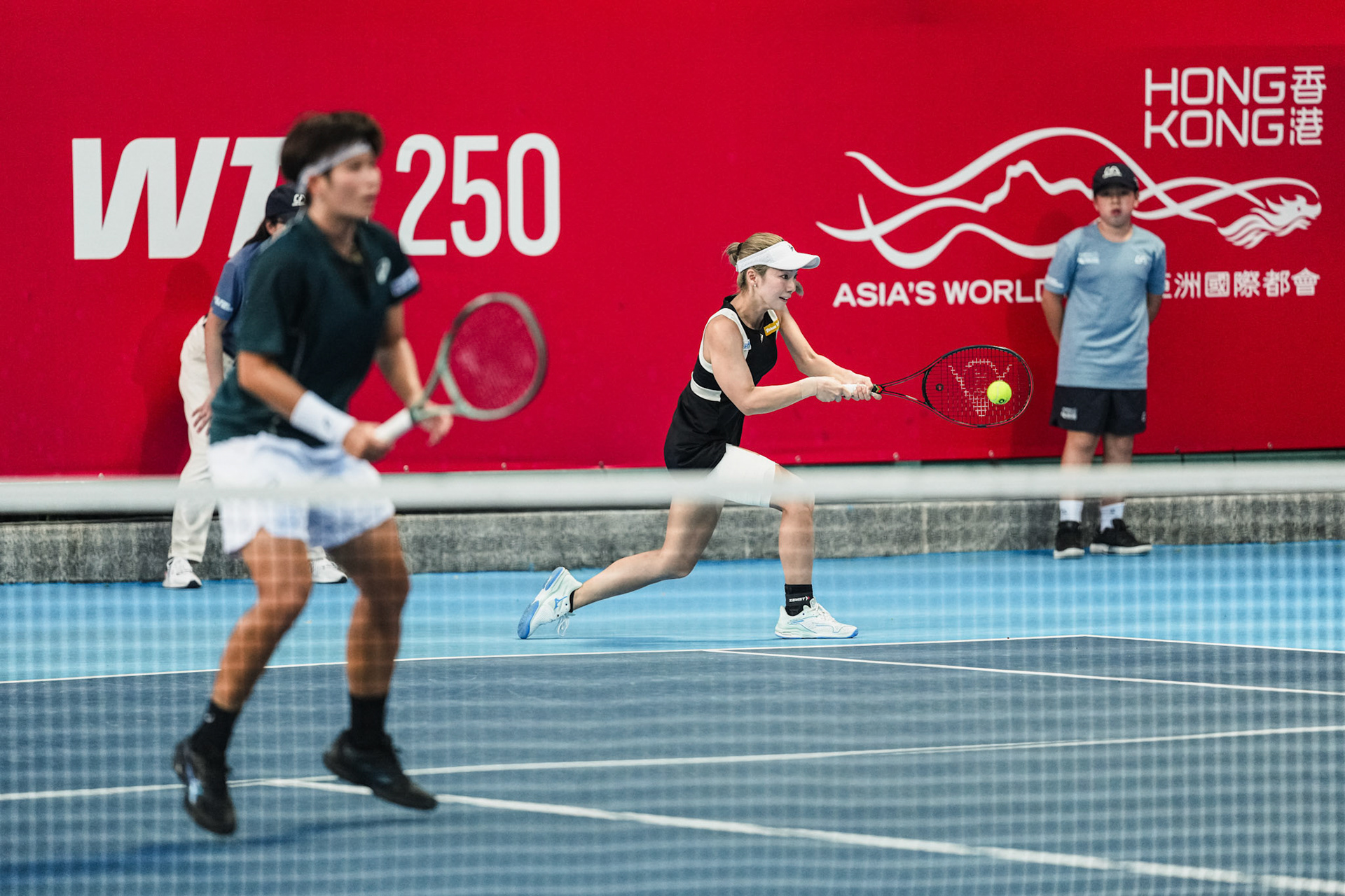 HONG KONG, China - T. Gibson and M. Inglis vs M. Kobori and P. Plipuech during WTA 250 - Prudential Hong Kong Tennis Open at Victoria Park Tennis Court on October 30, 2025 in Hong Kong, China, (Photo by Jack Ng/Alamy Live News)