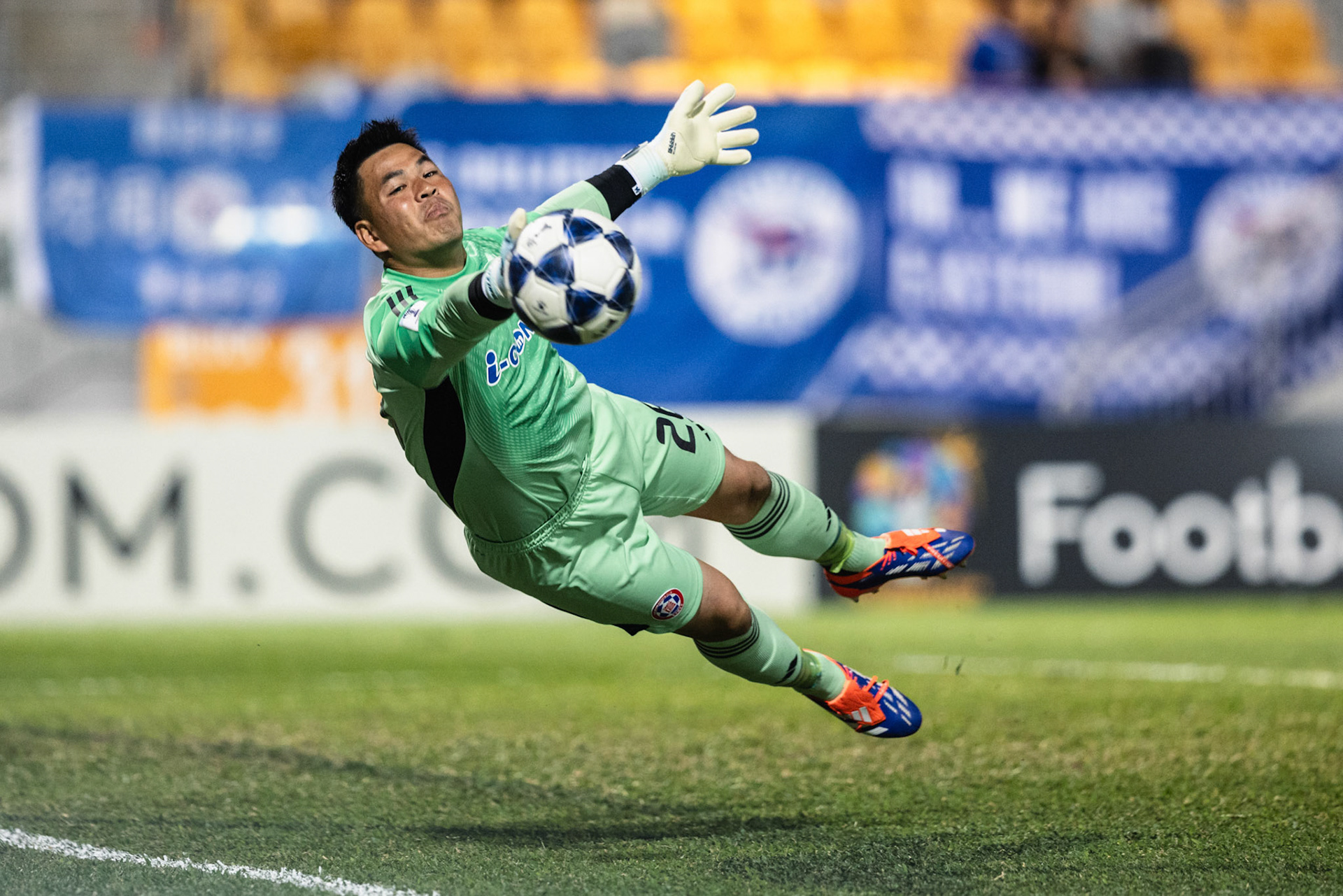 Mong Kok Stadium, HONG KONG, China: LIU Fu Yuen of Eastern FC saves during AFC Champions League TWO - Eastern FC vs Ratchaburi FC at Mong Kok Stadium on November 5, 2025 in Hong Kong, China, (Photo by Jack Ng/Alamy Live News)