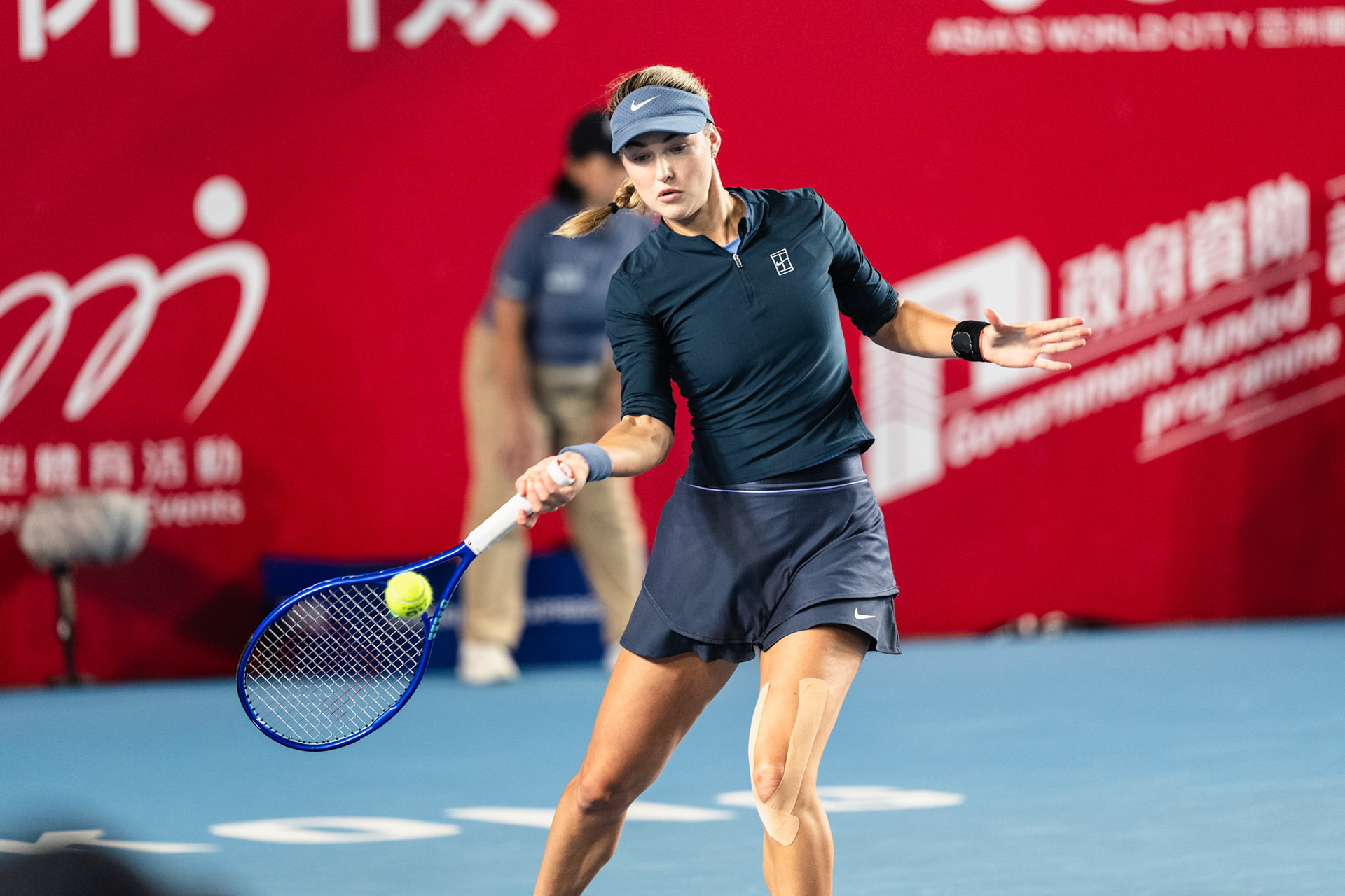 HONG KONG, China - Anna Kalinskaya of Russia play against Victoria Mboko of Canada during WTA 250 - Prudential Hong Kong Tennis Open at Victoria Park Tennis Court on October 31, 2025 in Hong Kong, China, (Photo by Jack Ng/Alamy Live News)