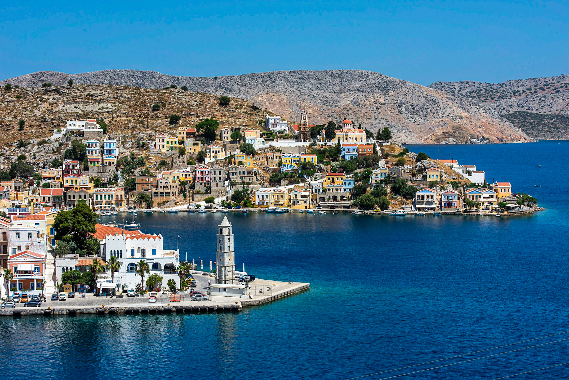 Sortie du port de Symi.
