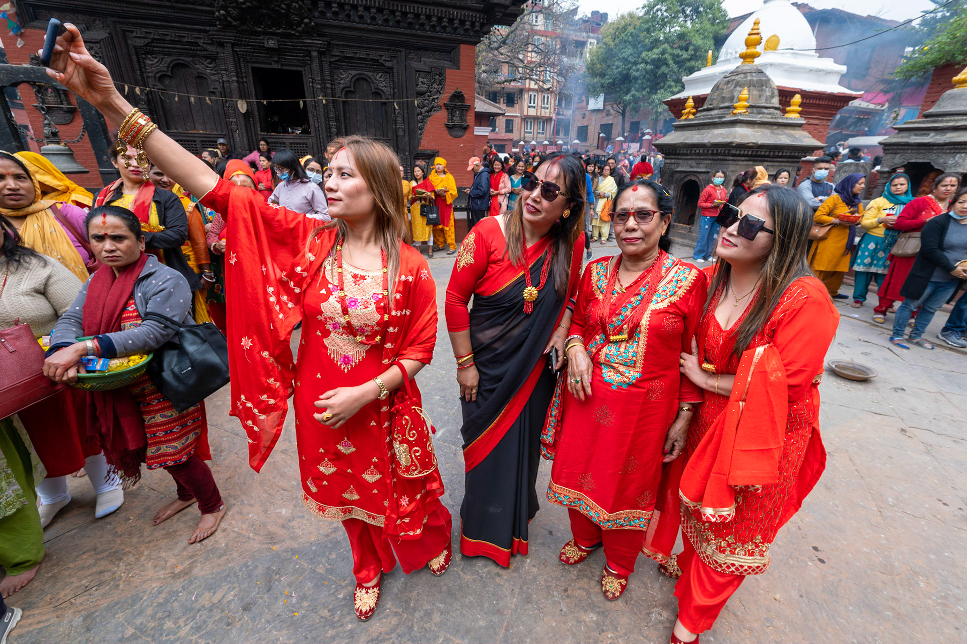 Cérémonie initiatique à Harati Matta Temple