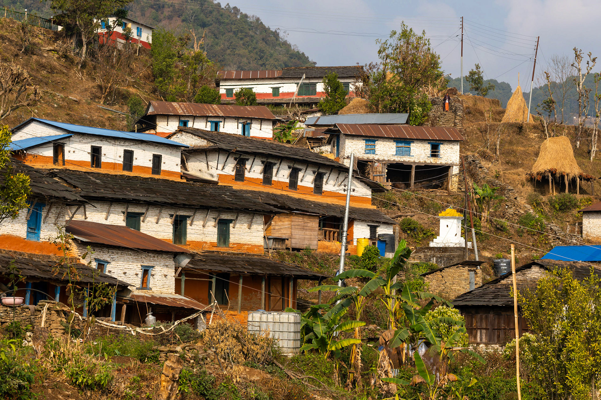 Les lumières chaudes du matin donnent une couleur particulière à ces maisons vielles de plusieurs centaines d'années.