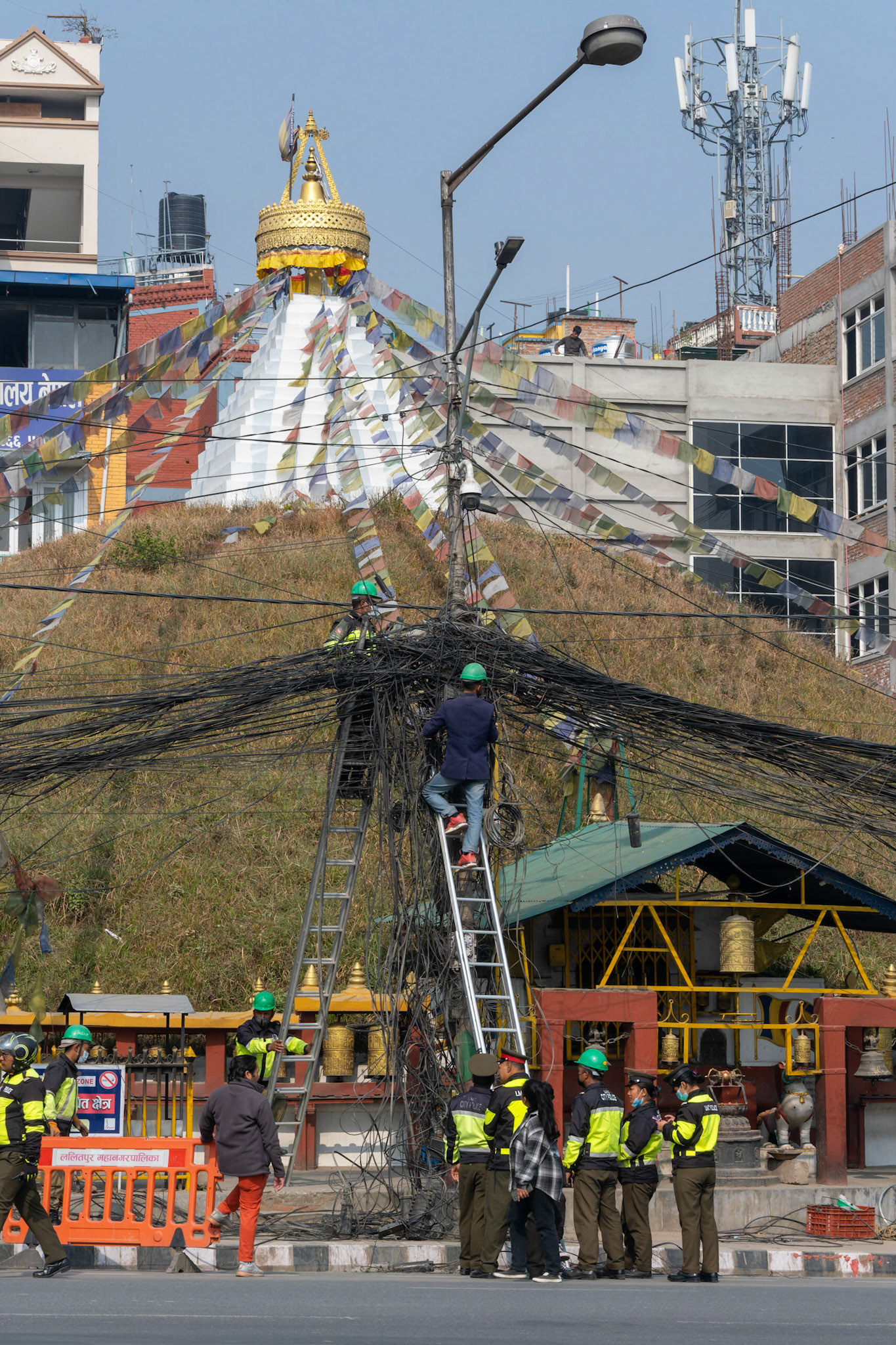Le mystère des fils électrique !