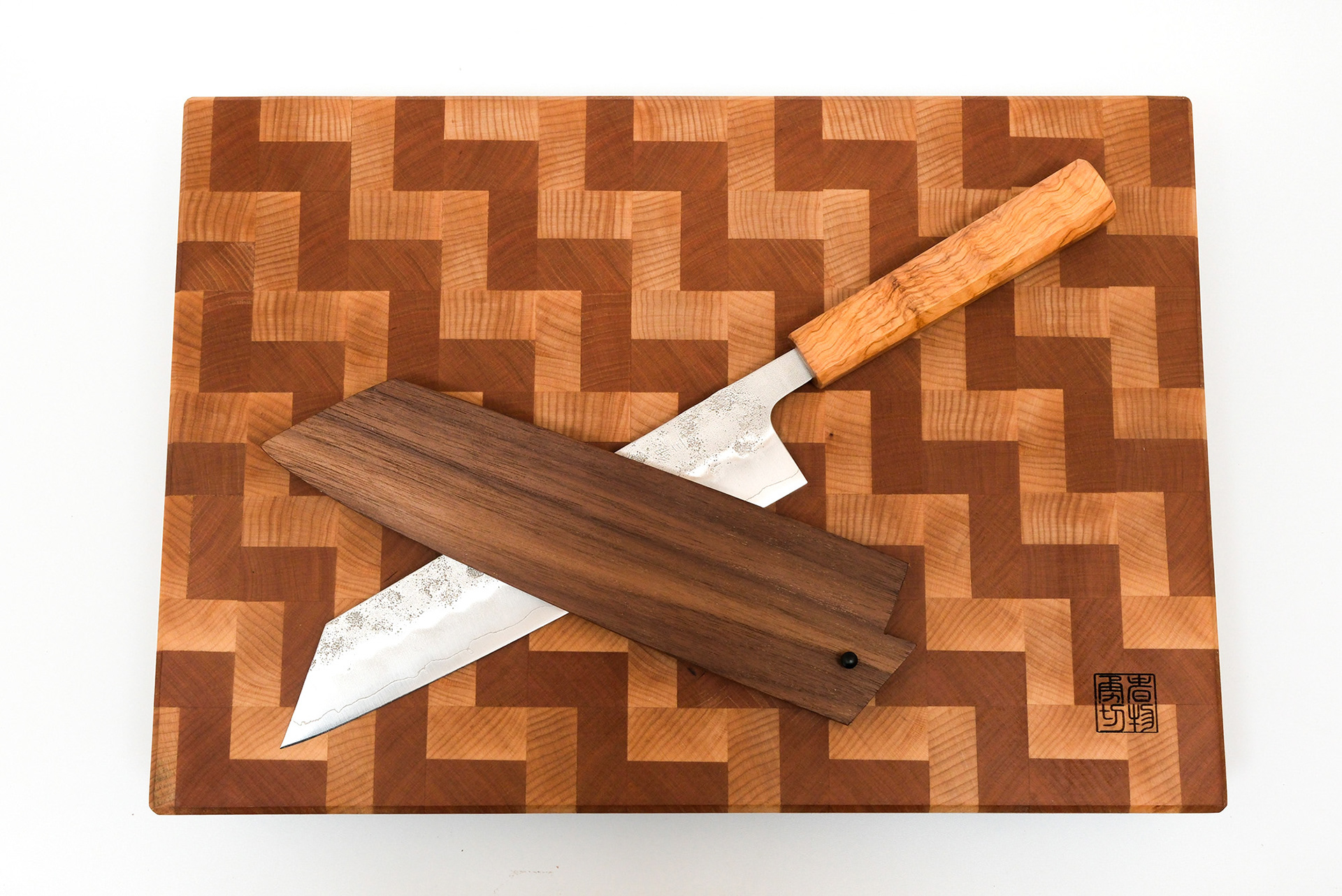 Notenhouten saya voor Ginsan Kiritsuke