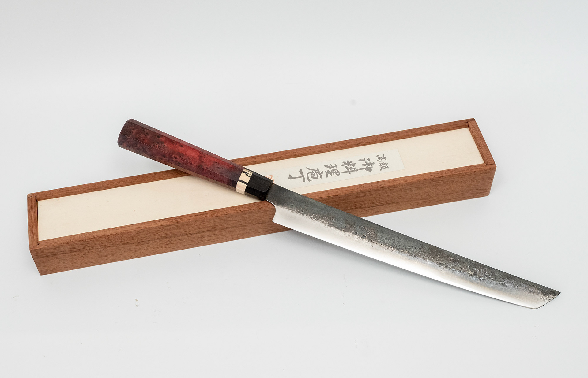 Dao Vua Sujihiki - reclaimes sping leaf steel