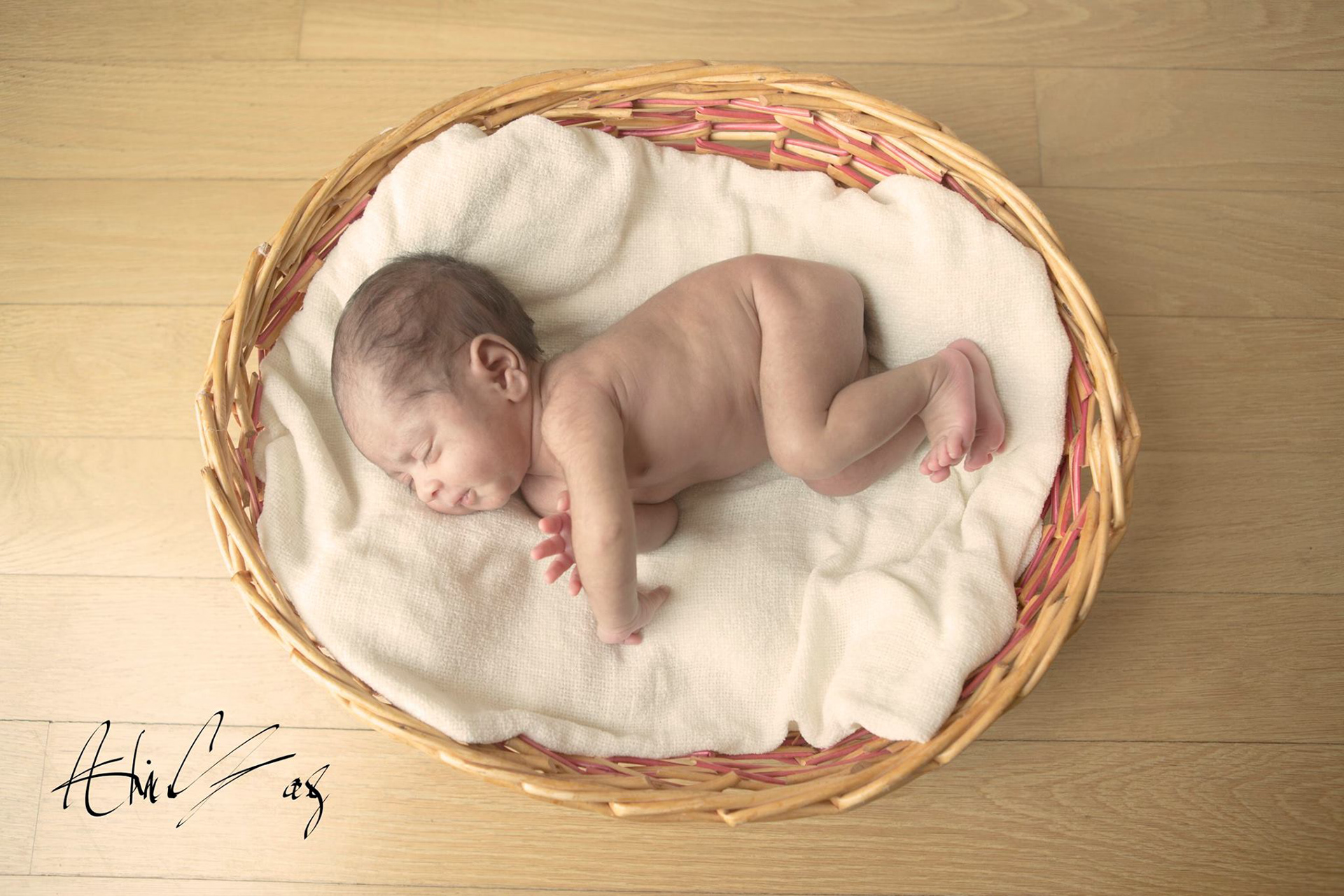 Cute Baby Photo, Baby Photo Shooting, Baby Photoshoot, Baby Photography Malaysia, Baby Studio Photography, Baby Photography Package Malaysia, Baby Photographer, Baby Portraits, Professional New Born Photography, Malaysia Professional Baby Photography, New Born Photoshoot, Creative Baby Photography, Malaysia New Born Photographer