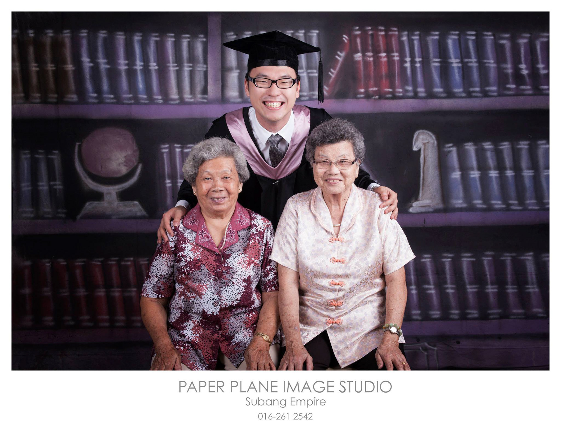 Graduation Photo Shooting, Graduation Video Shooting, Graduation Shooting, Graduation Studio Photography, Graduation Photographer Malaysia, Malaysia Graduation Malaysia, Malaysia Graduation Studio Photography