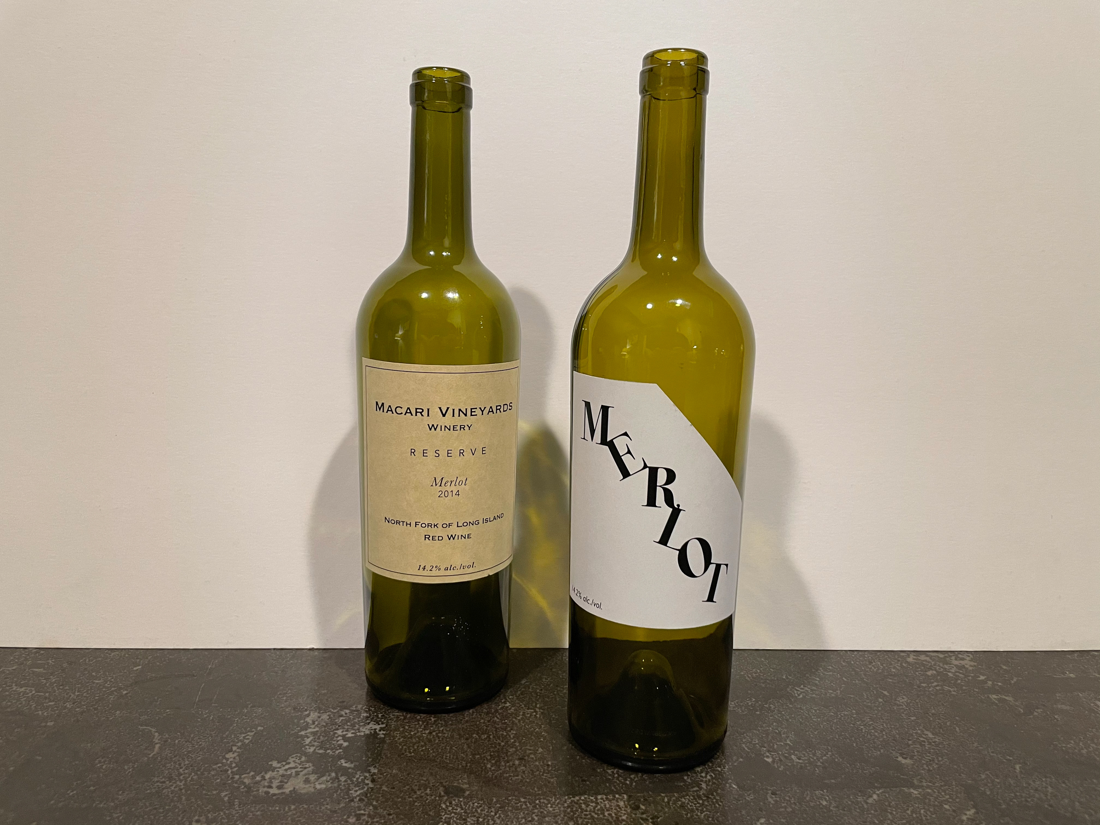 Original design for a traditional and abstract wine label