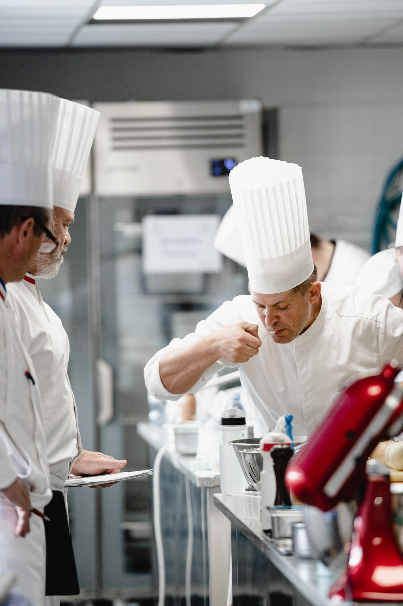 France, Grenoble, 2022-11-18. Award ceremony of the 2022 competition "one of the best workers of France" at the hotel lesdiguieres, hotel and restaurant school in Grenoble. Photograph by Maxime Gruss / Hans Lucas.France, Grenoble, 2022-11-18. Ceremonie de remise des prix du concours 2022 "l un des meilleurs ouvriers de france" a lhotel lesdiguieres , ecole d hotellerie et restauration a Grenoble. Photographie de Maxime Gruss / Hans Lucas.
