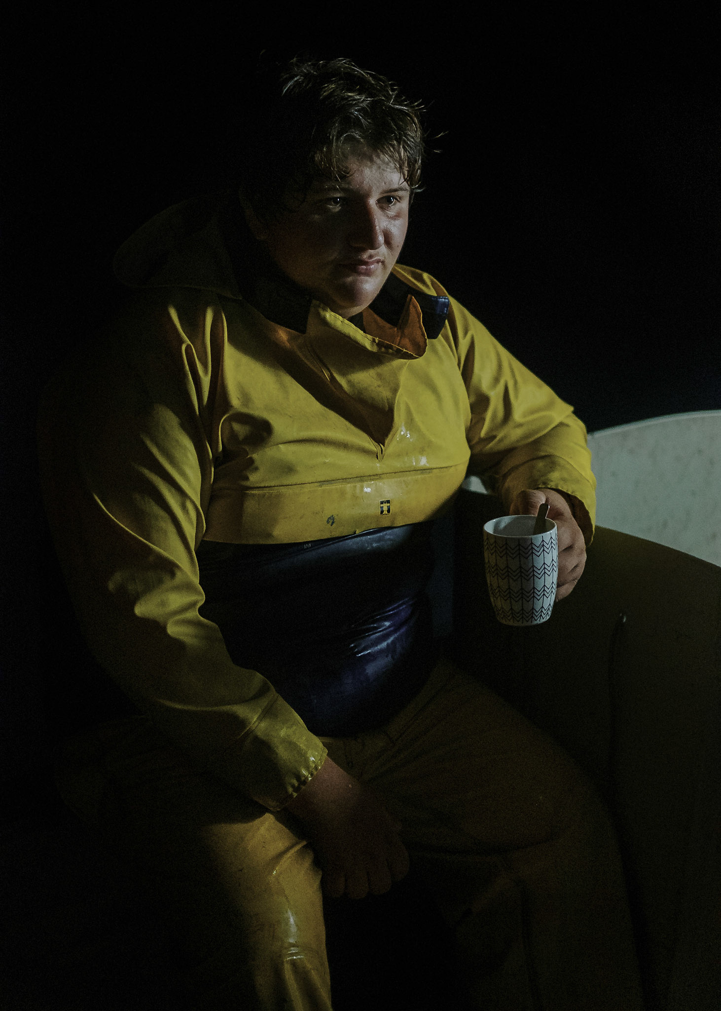 France, Argeles, 2021-09-06. Two fishermen "petit metier" in their daily life, leaving the port of Argeles. Photograph by Maxime Gruss / Hans Lucas.France, Argeles, 2021-09-06. Deux pecheurs "petit metier" dans leur quotidien, au depart du port d Argeles.. Photographie de Maxime Gruss / Hans Lucas.