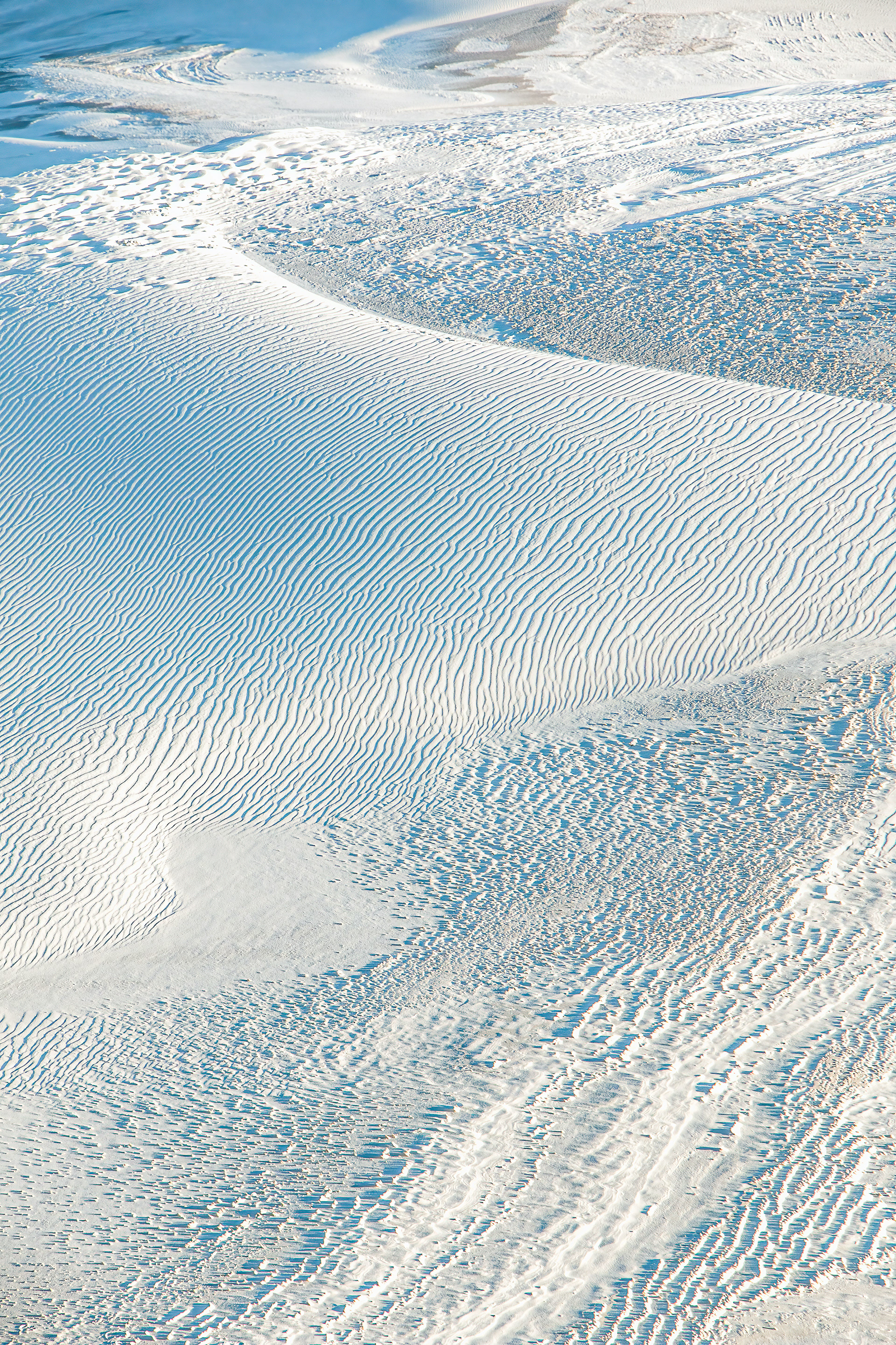 MEANDERING