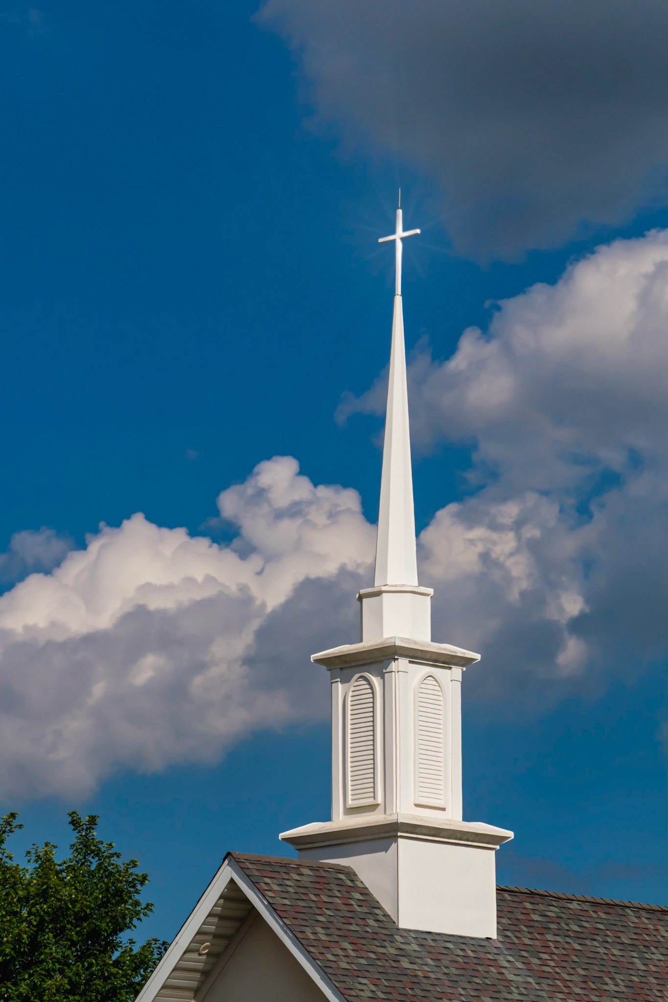Independent Baptist Church - Bolingbrook - (Notice slight cross embellishment)